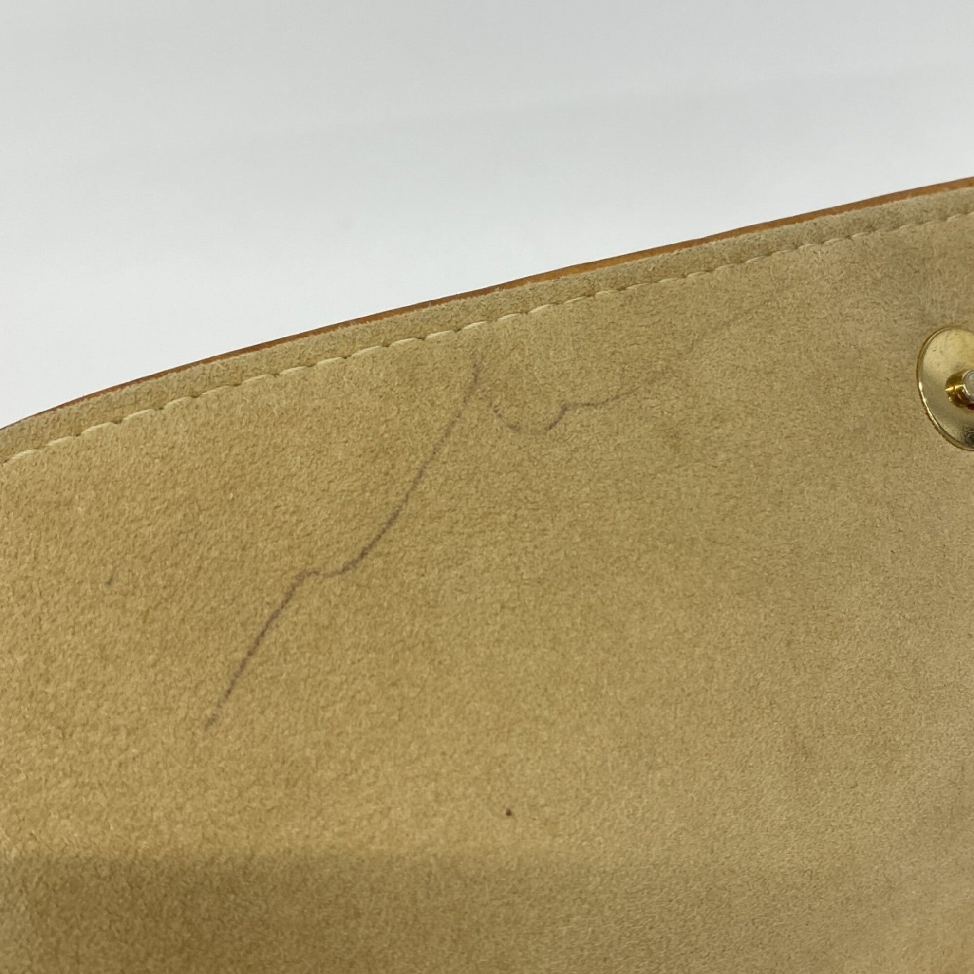 Louis Vuitton Brown Shoulder Bag (Pre-Owned)