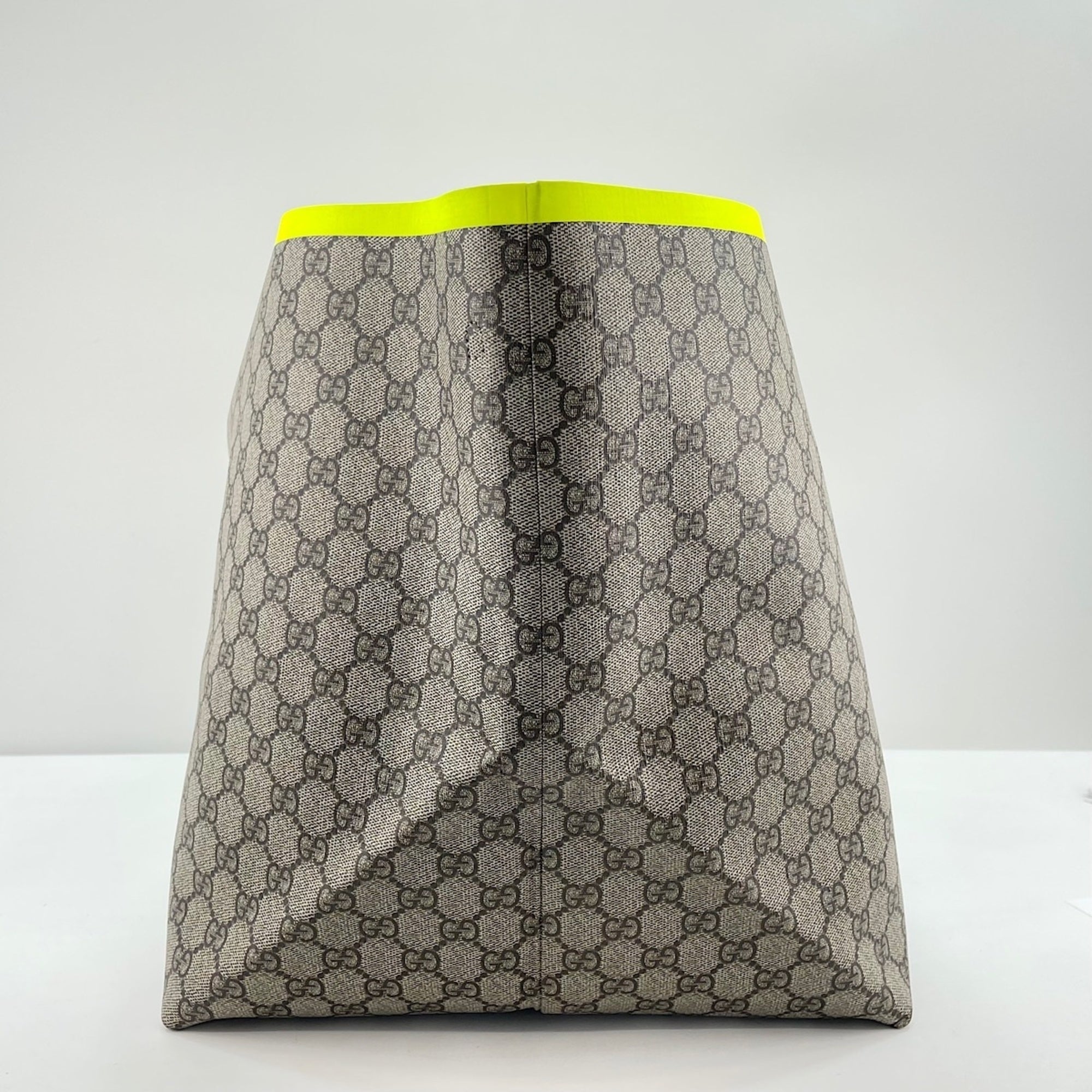 Gucci Beige Tote Bag (Pre-Owned)