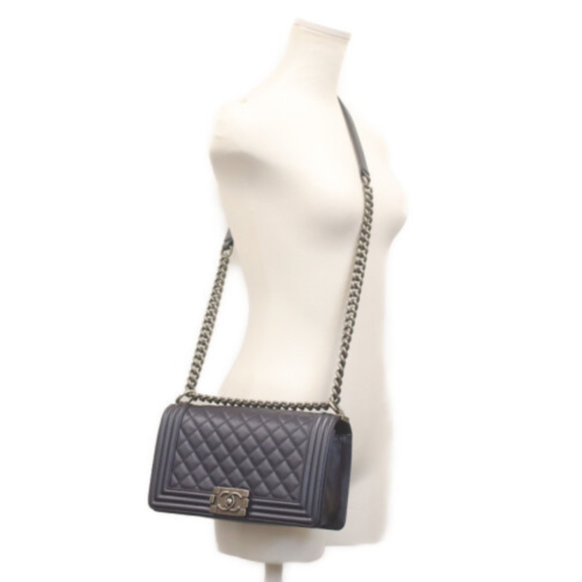 Chanel Navy Grained Calfskin Shoulder Bag (Pre-Owned)