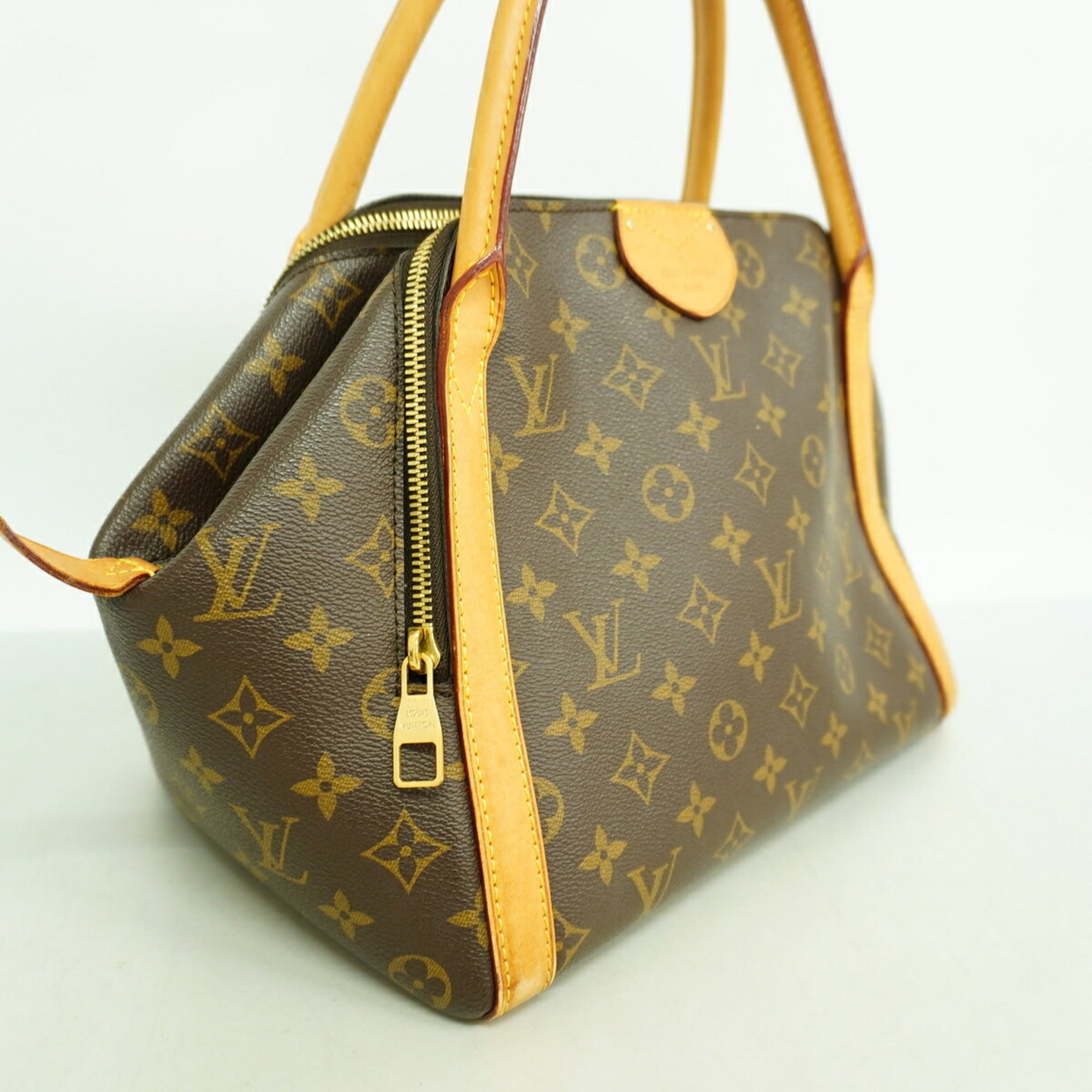 Louis Vuitton Brown Handbag (Pre-Owned)