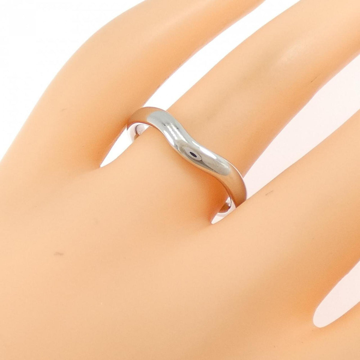 Tiffany Platinum 950 Band Ring (Pre-Owned)
