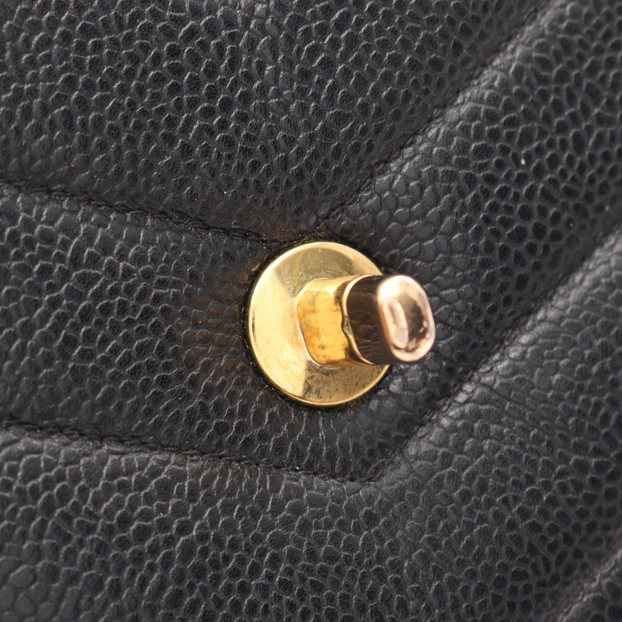 Chanel Black Leather Handbag Shoulder Bag (Pre-Owned)