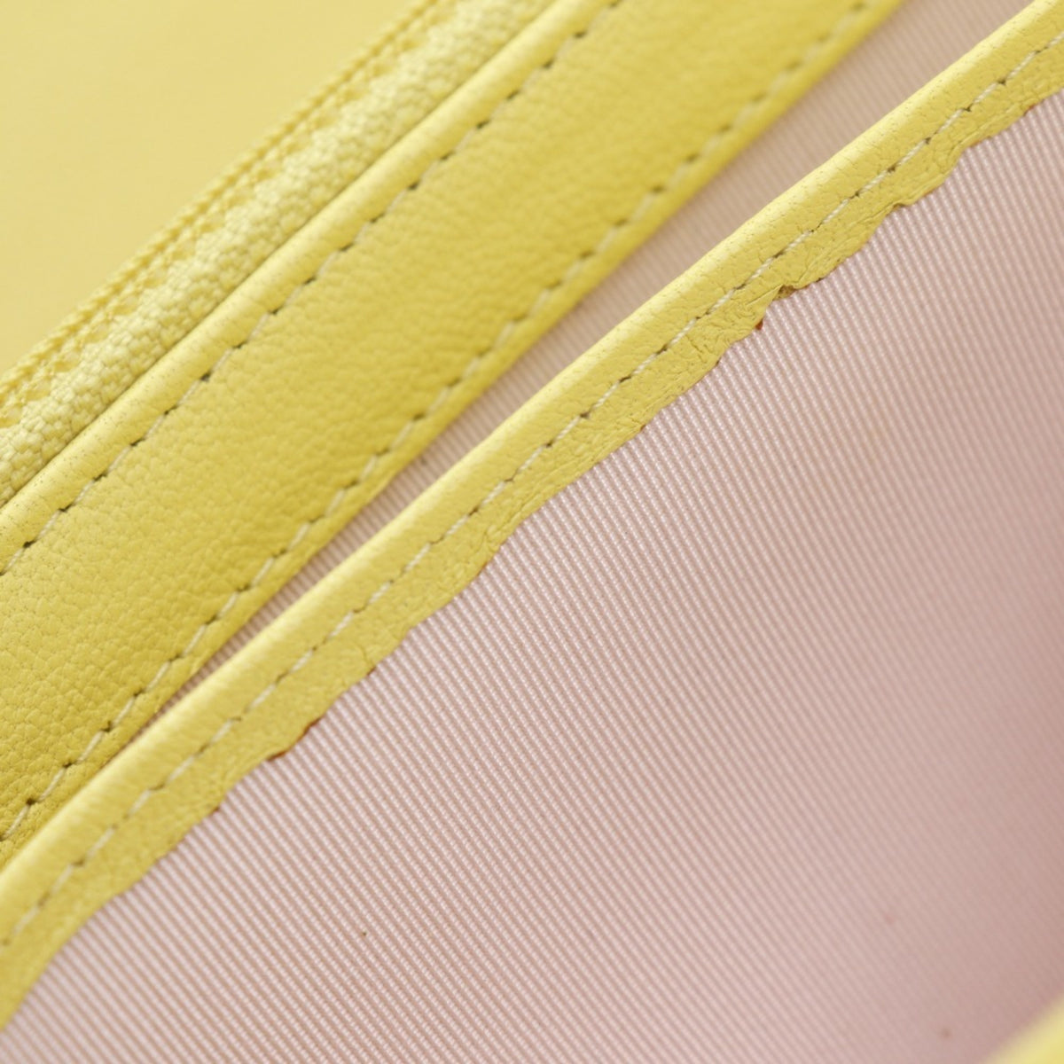 Chanel Yellow Leather Long Wallet (Bi-Fold) (Pre-Owned)