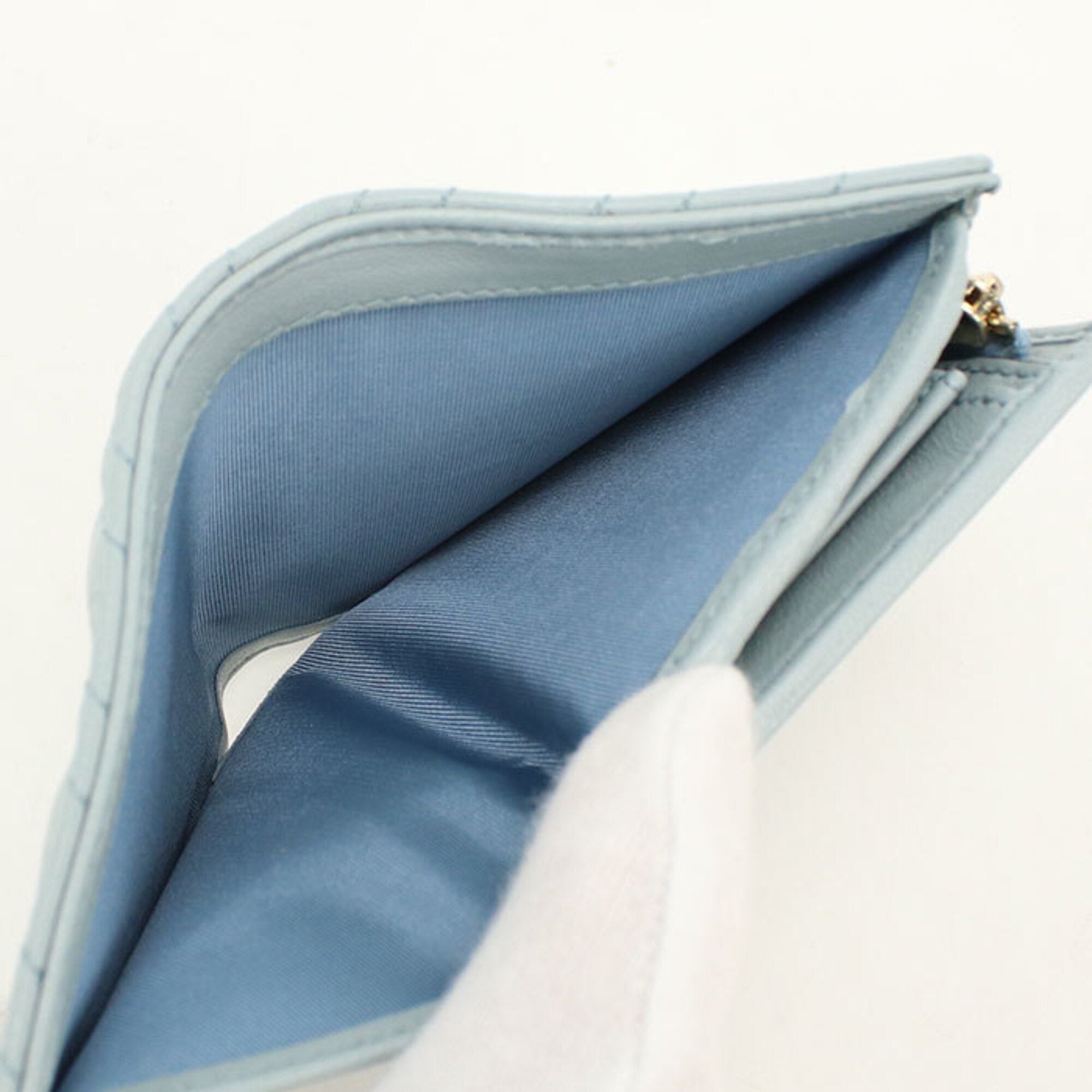 Gucci Blue Leather Wallet (Bi-Fold) (Pre-Owned)