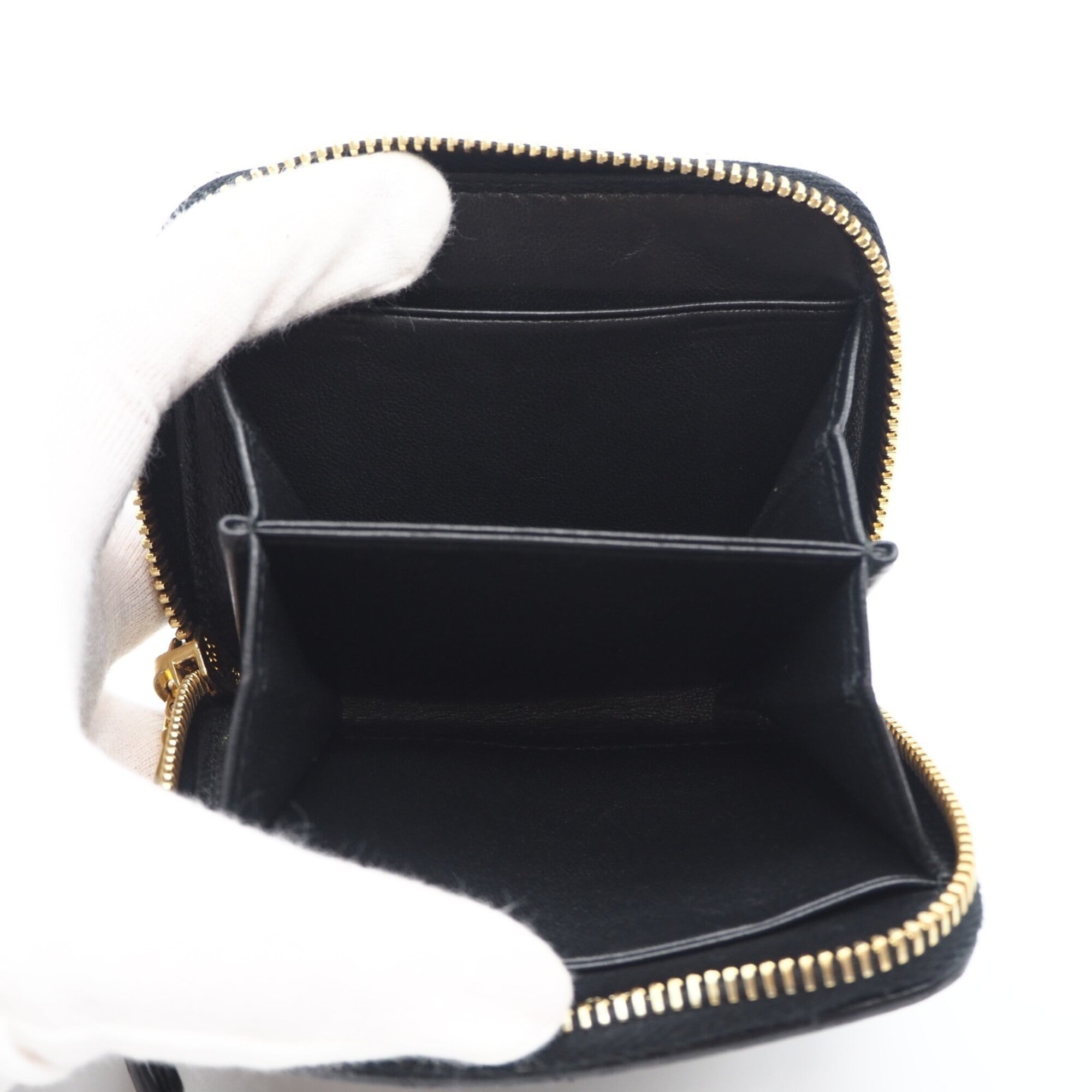 Miu Miu Matelasse Black Leather Coin Purse/Coin Case (Pre-Owned)