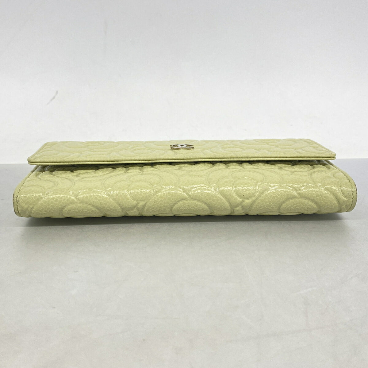 Chanel Green Grained Calfskin Long Wallet (Bi-Fold) (Pre-Owned)