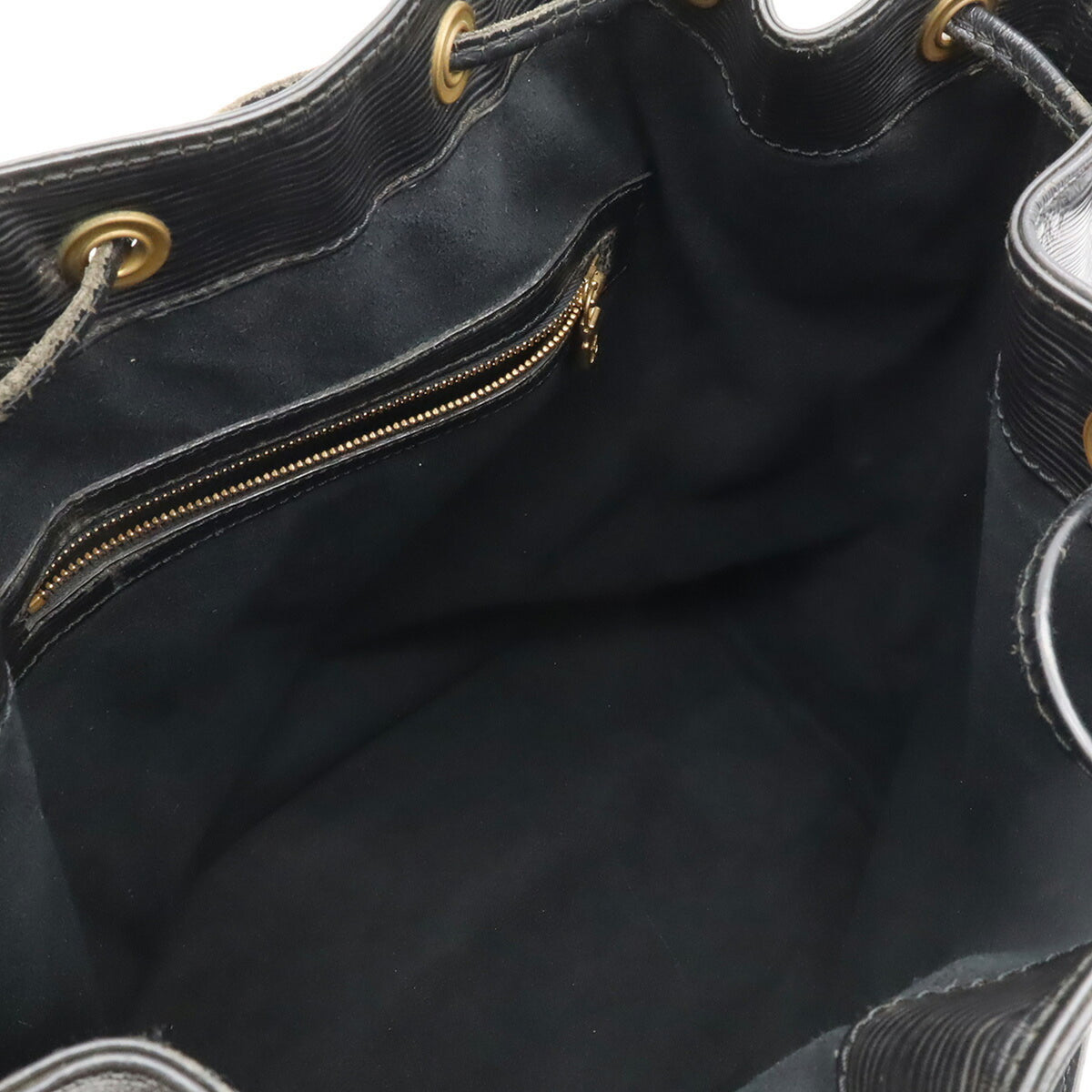 Louis Vuitton Black Galle Noir Epi Leather Shoulder Bag (Pre-Owned)
