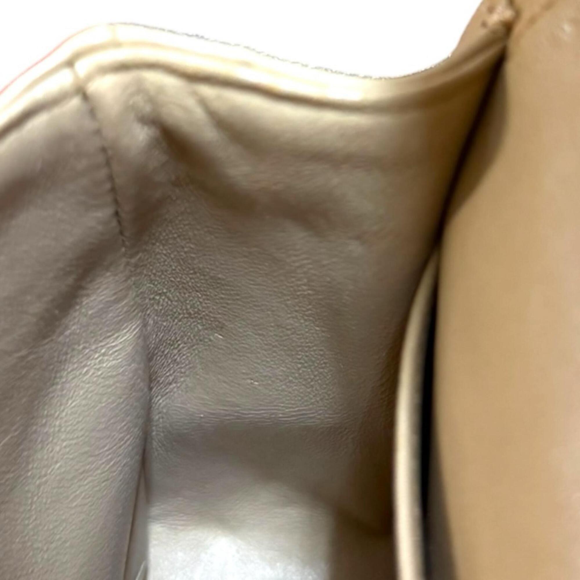 Chanel Beige Leather Shoulder Bag (Pre-Owned)