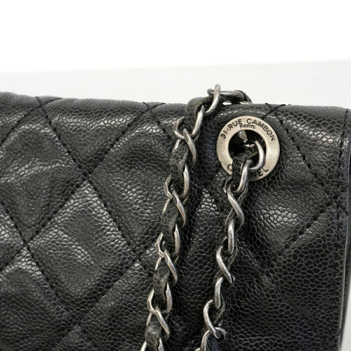 Chanel Black Grained Calfskin Shoulder Bag (Pre-Owned)