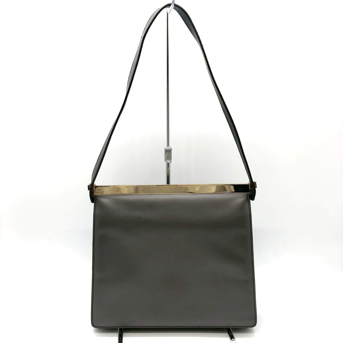 Gucci Gray Leather Shoulder Bag (Pre-Owned)