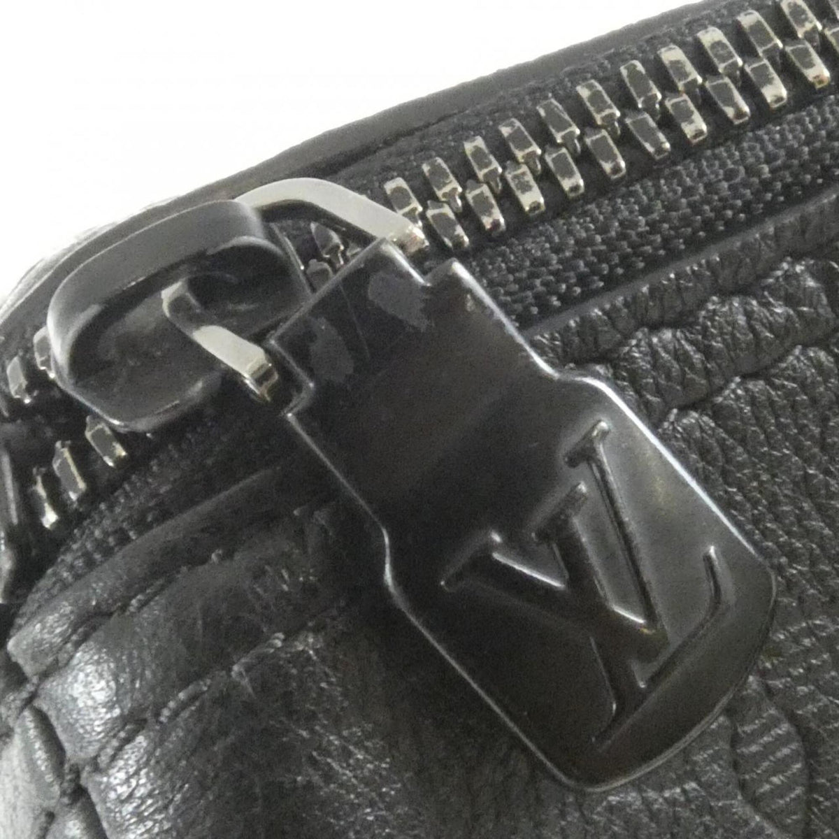 Louis Vuitton Black Leather Boston Bag (Pre-Owned)