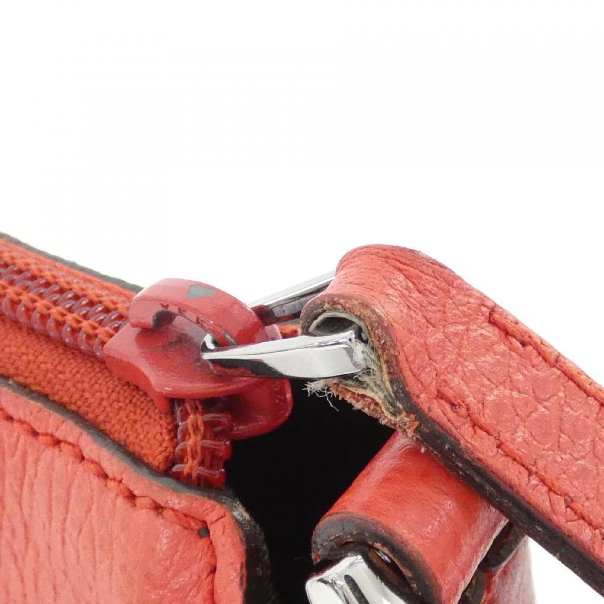Gucci Red Color Leather Shoulder Bag (Pre-Owned)