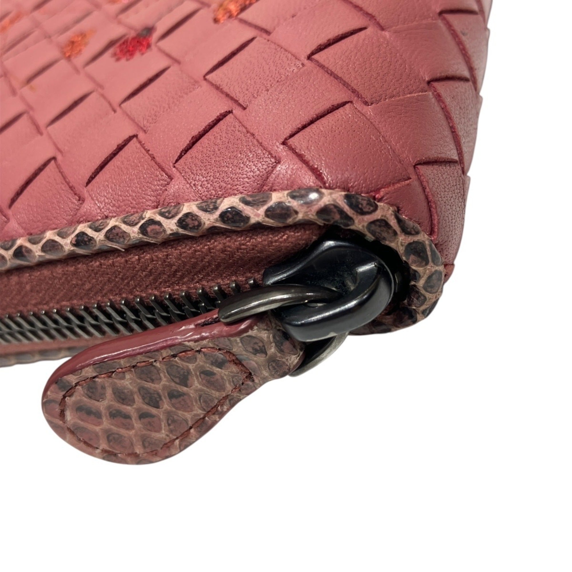 Bottega Veneta Pink Leather Long Wallet (Bi-Fold) (Pre-Owned)
