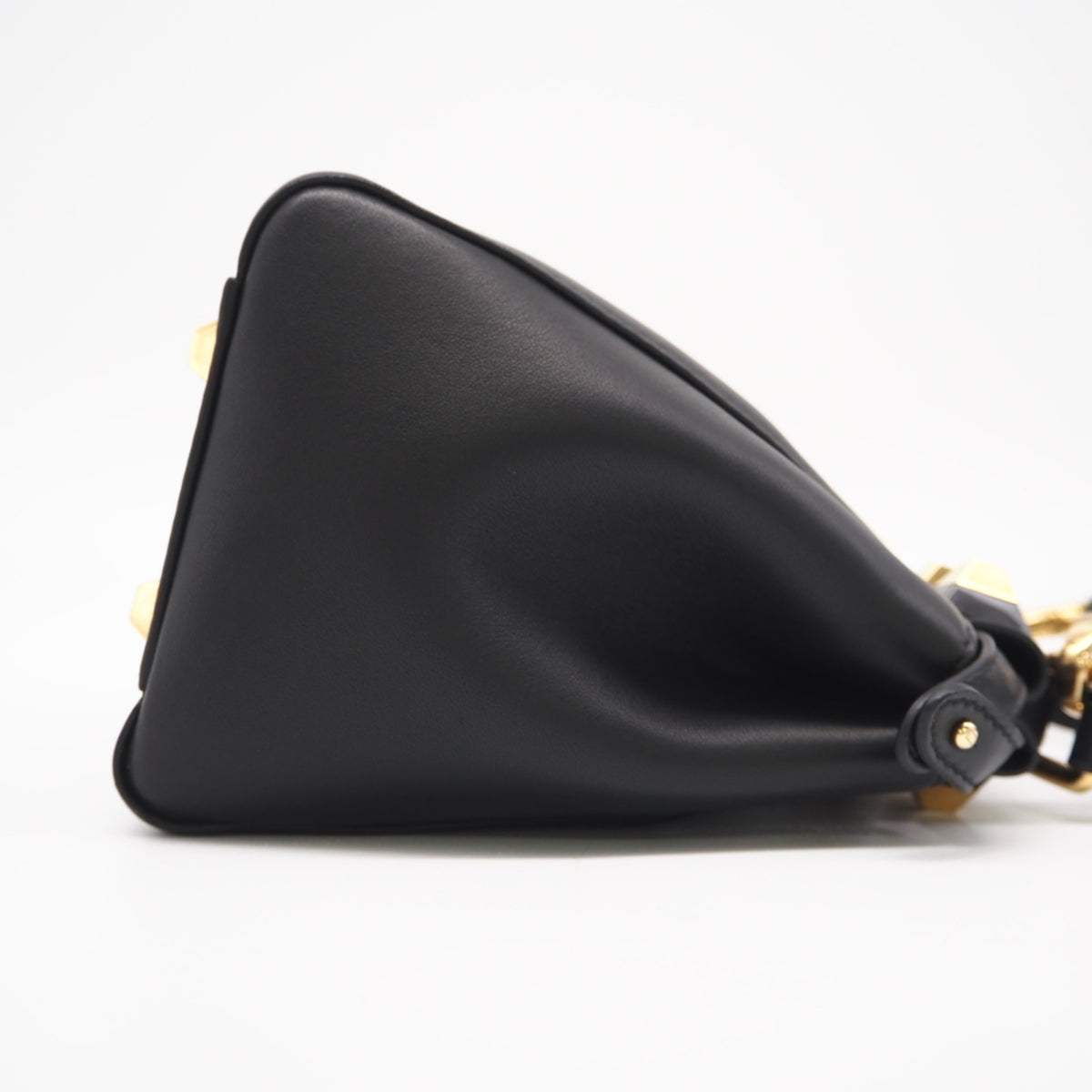 Fendi Black Leather Handbag (Pre-Owned)
