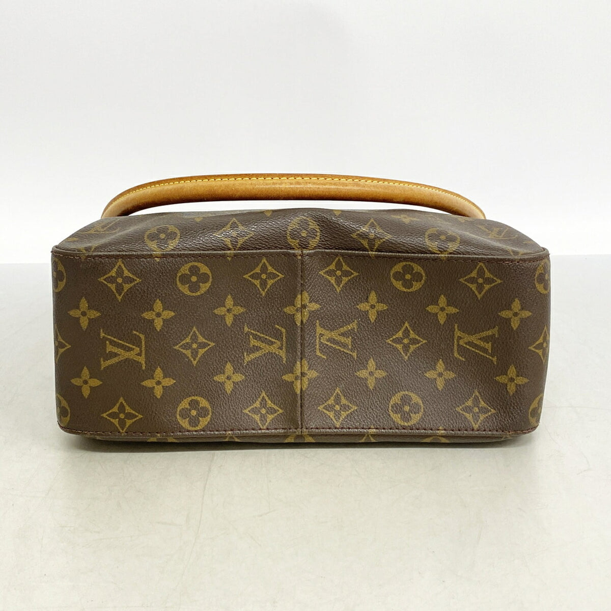 Louis Vuitton Brown Shoulder Bag (Pre-Owned)