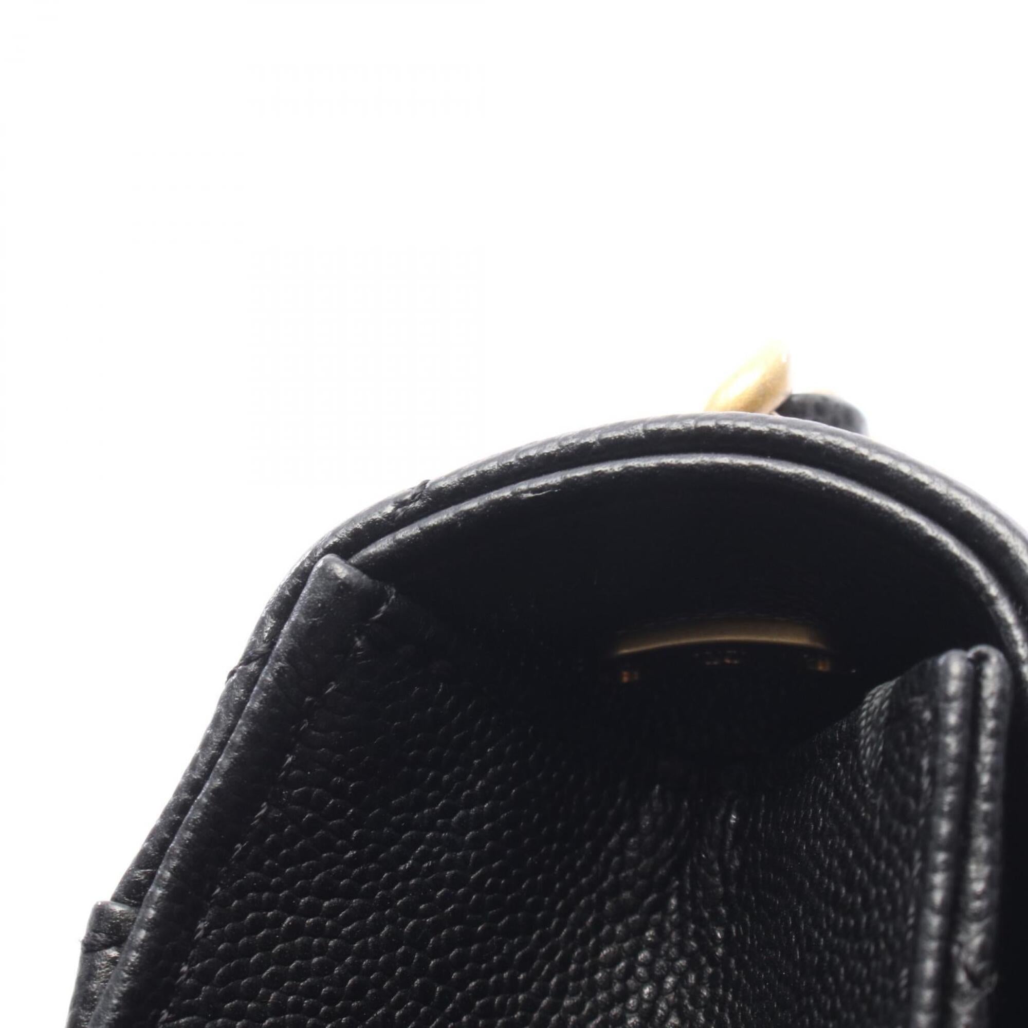 Chanel Matelasse Black Grained Calfskin Handbag Shoulder Bag (Pre-Owned)