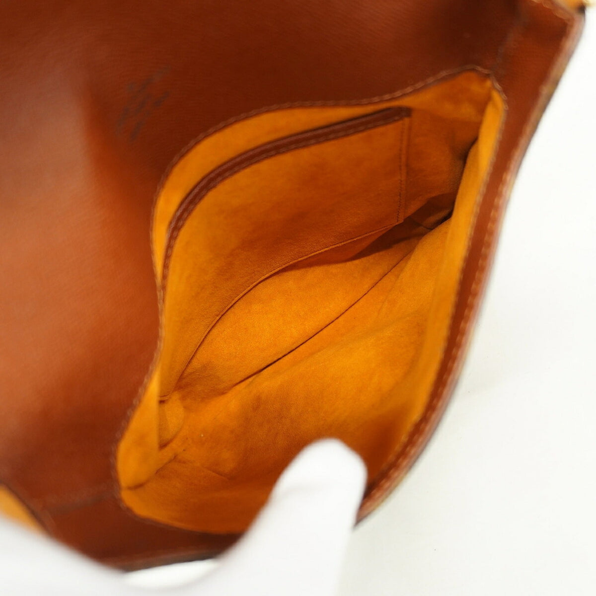 Louis Vuitton Brown Shoulder Bag (Pre-Owned)