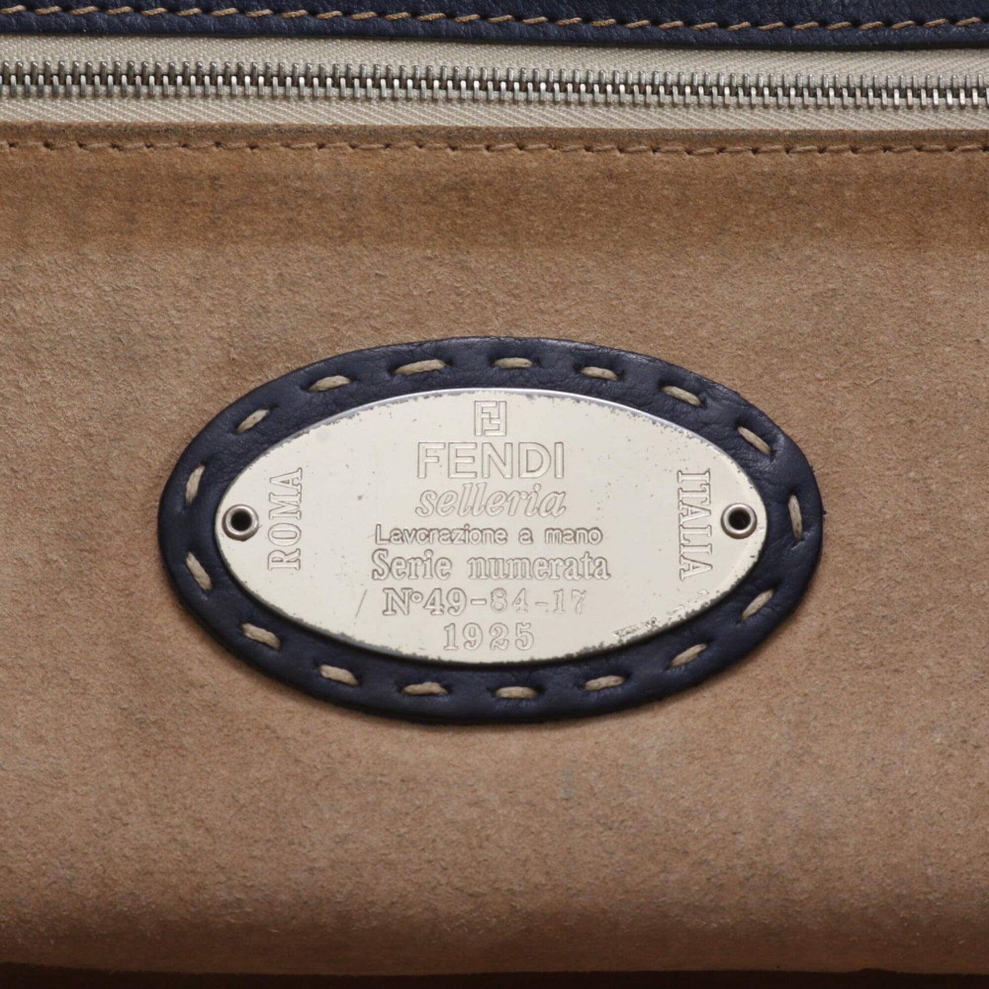 Fendi Navy Leather Shoulder Bag Tote Bag (Pre-Owned)