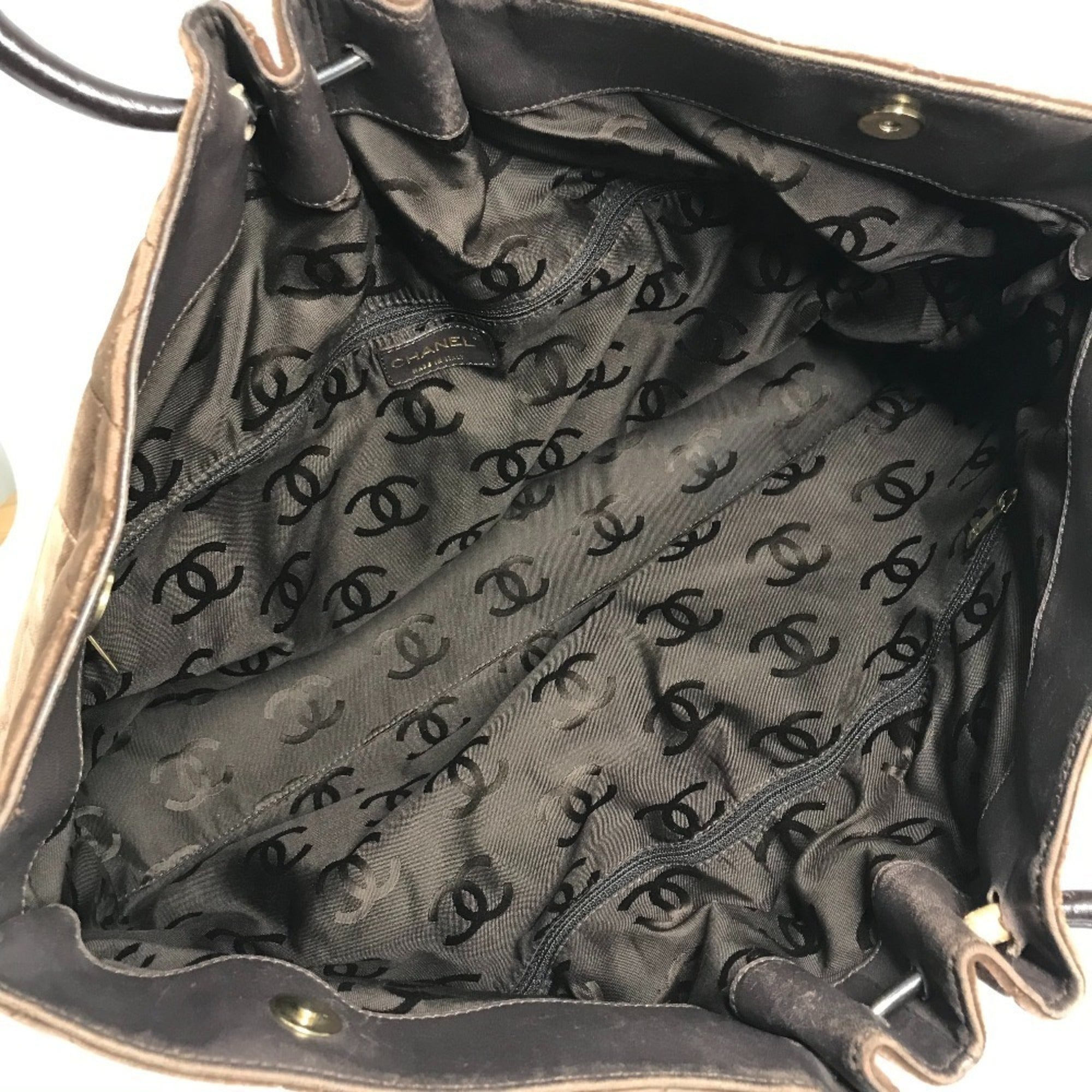 Chanel Brown Handbag (Pre-Owned)