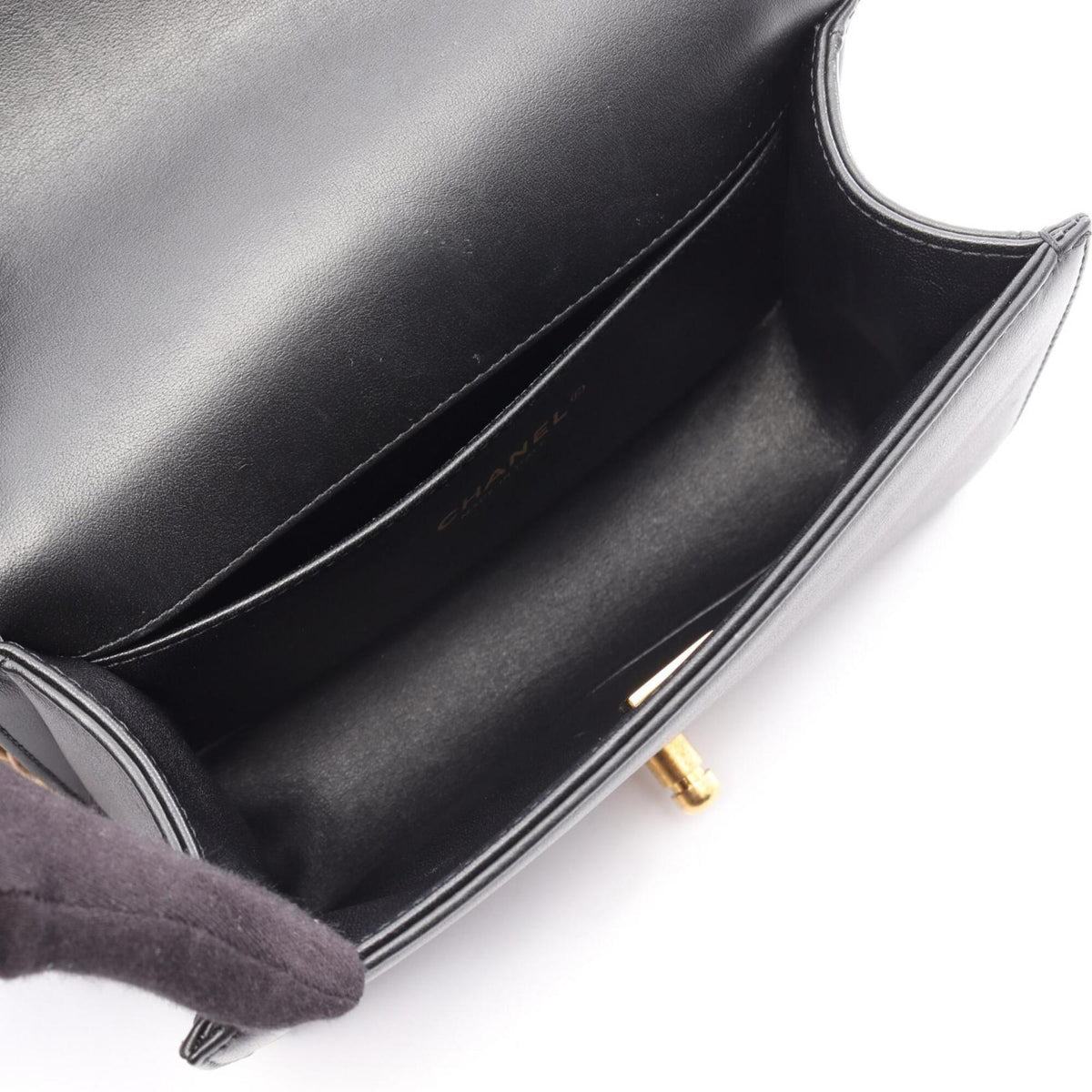 Chanel Black Leather Handbag Shoulder Bag (Pre-Owned)