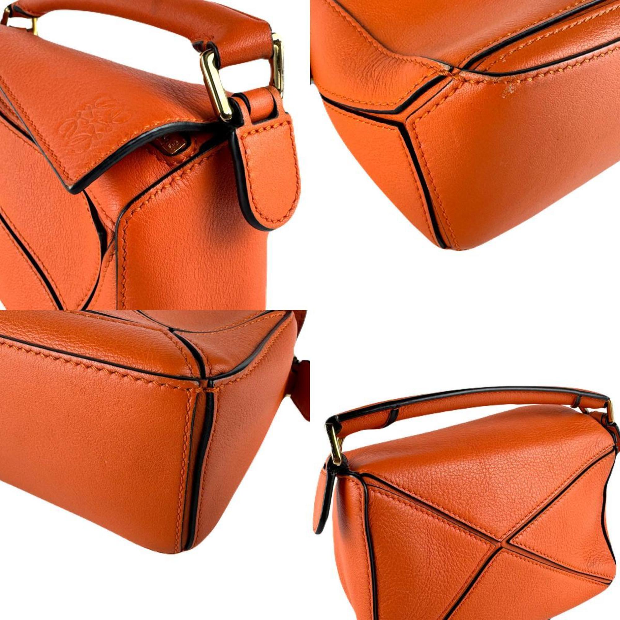 Loewe Orange Leather Shoulder Bag (Pre-Owned)