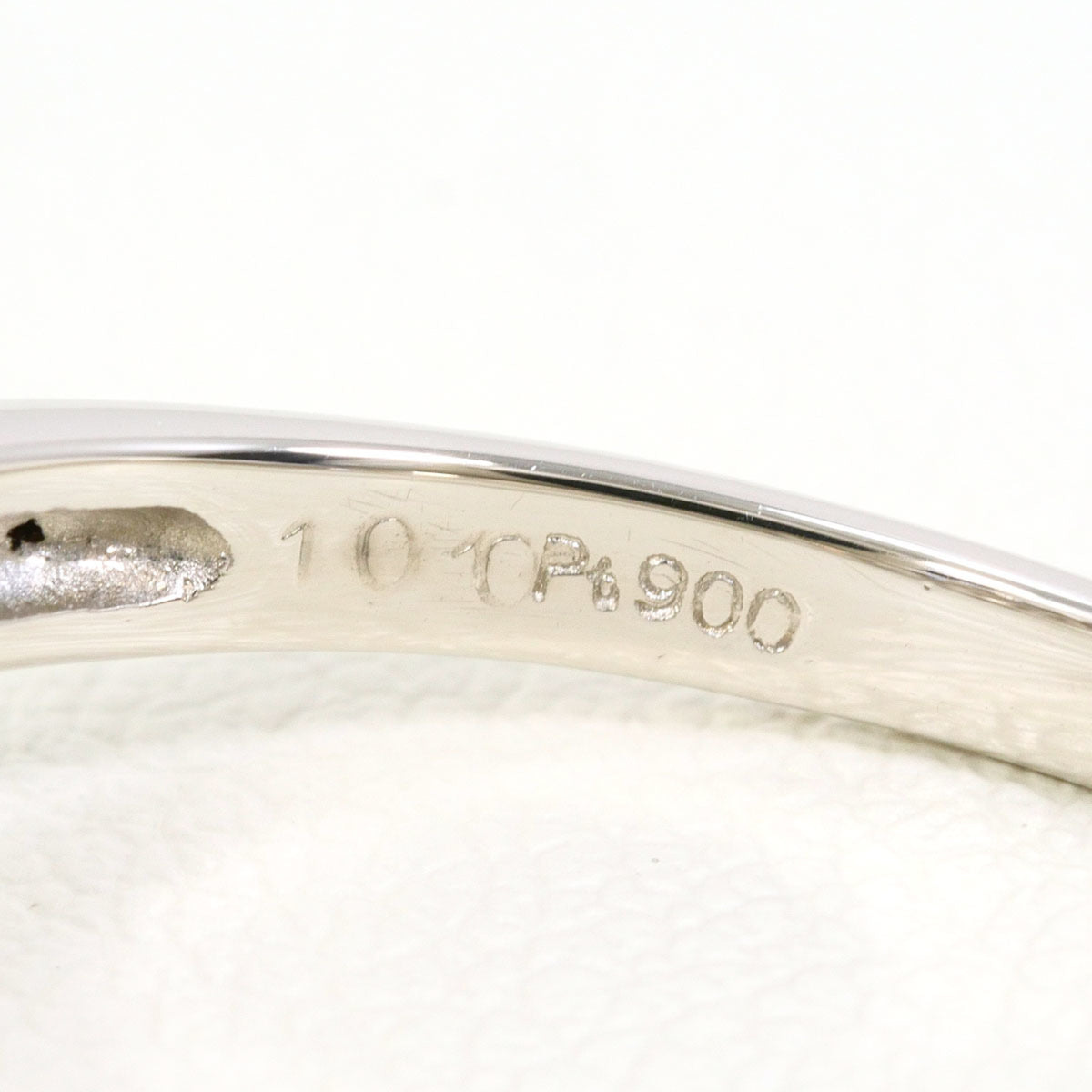 Unbranded Platinum Platinum 900 Band Ring (Pre-Owned)