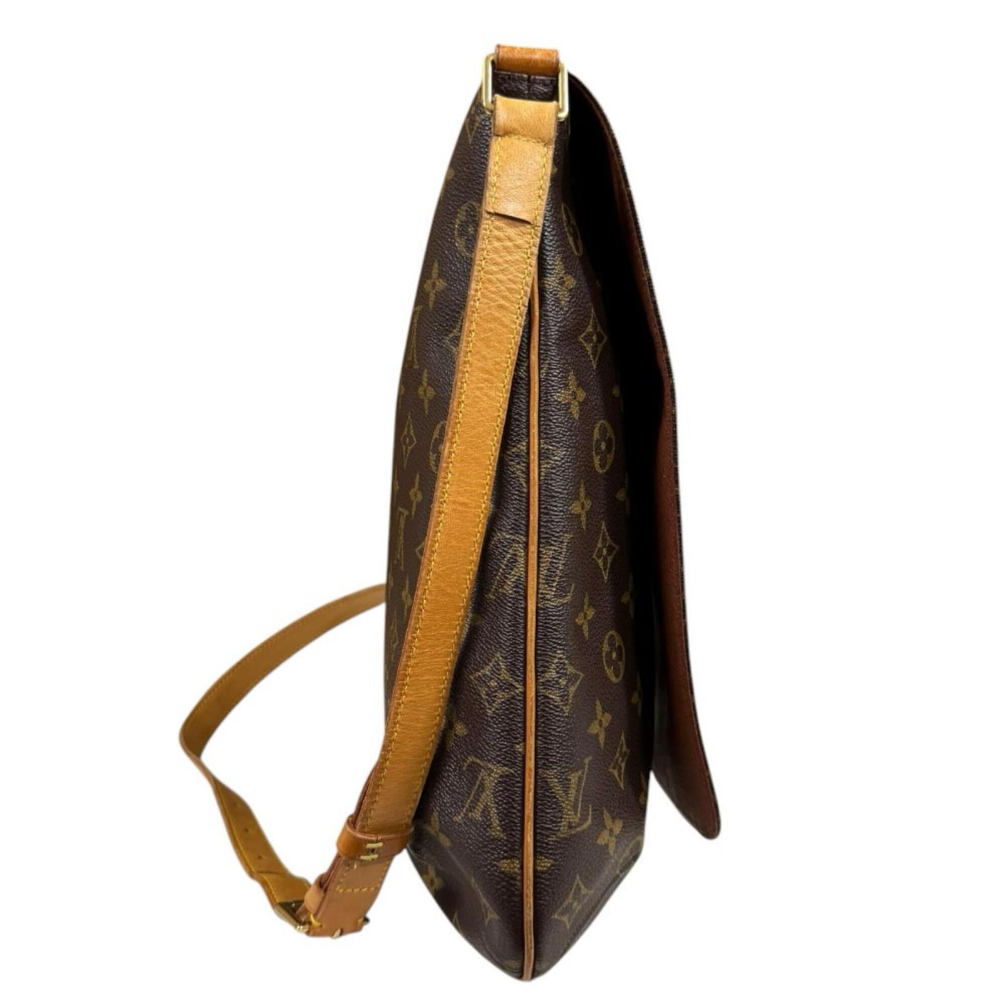 Louis Vuitton Brown Monogram Canvas Shoulder Bag (Pre-Owned)