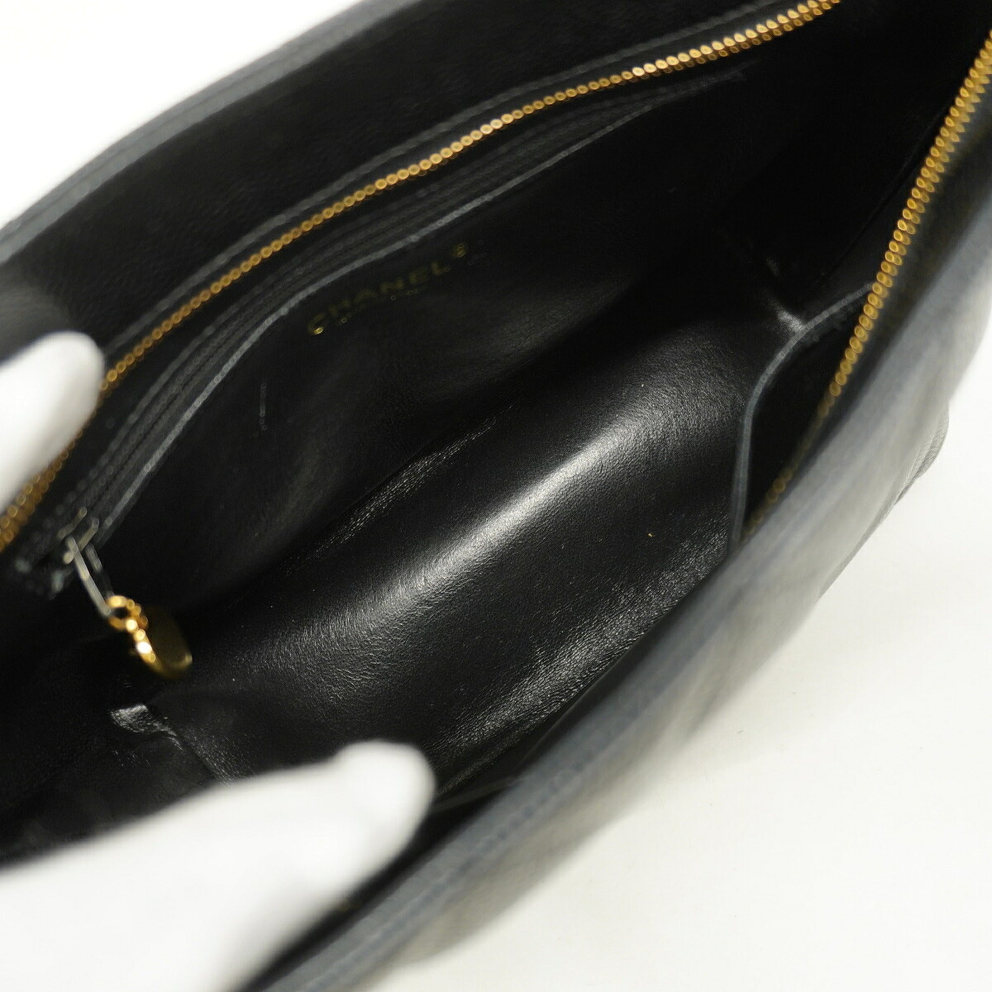 Chanel Black Grained Calfskin Tote Bag (Pre-Owned)