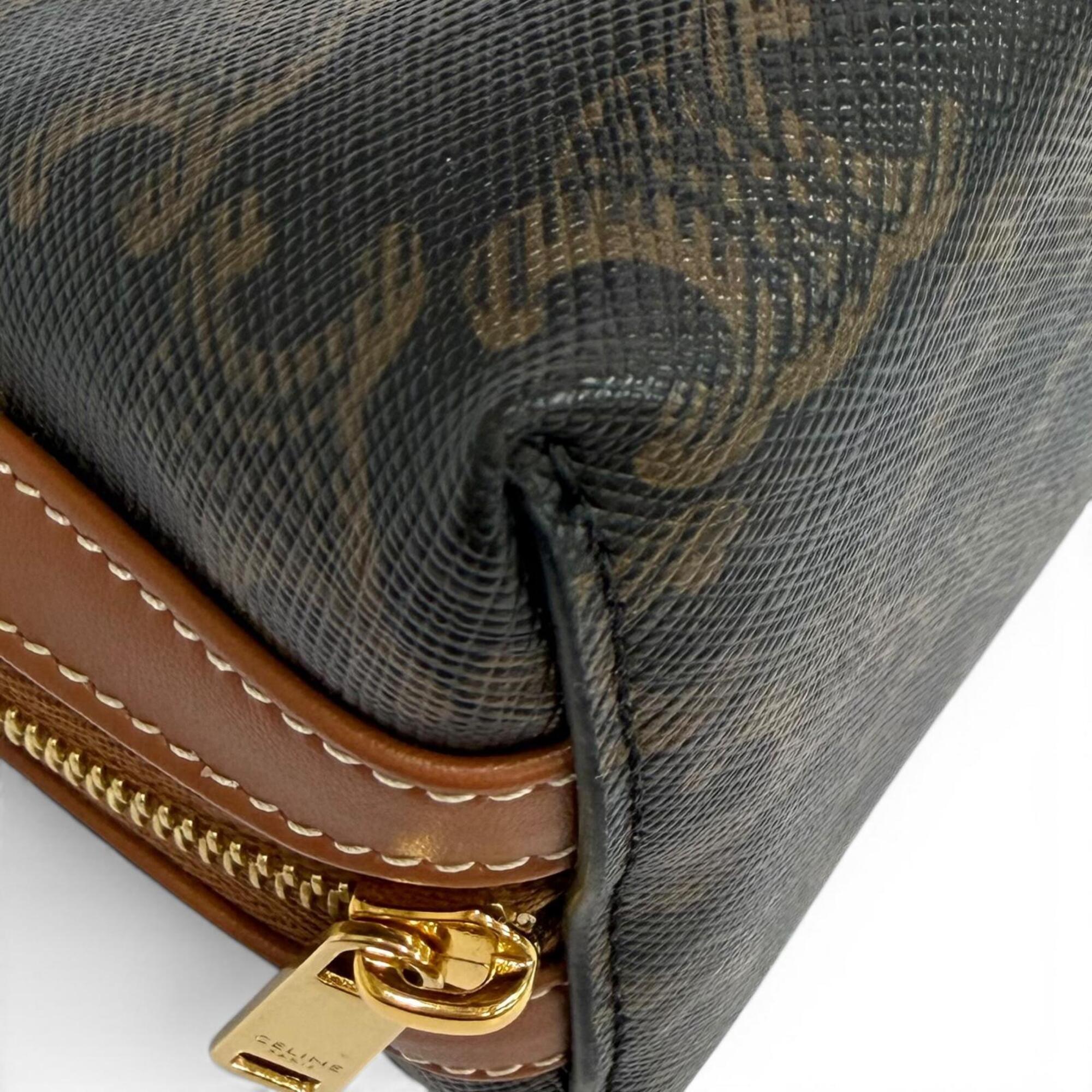 Celine Brown Leather Pouch (Pre-Owned)