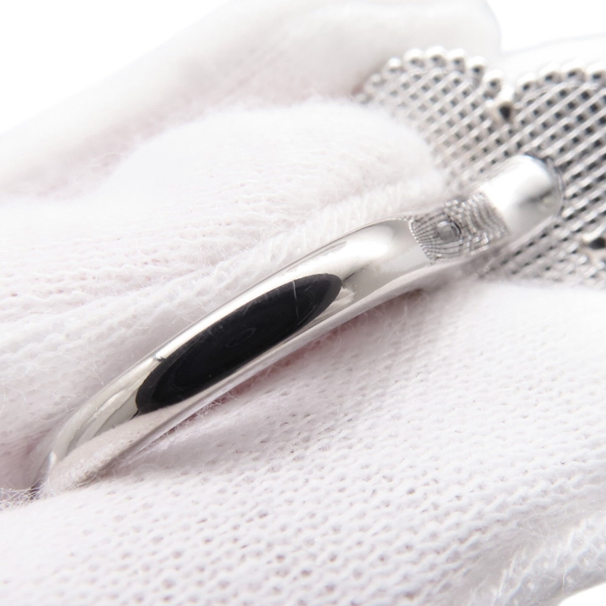 Van Cleef & Arpels White Gold (18K) Band Ring (Pre-Owned)