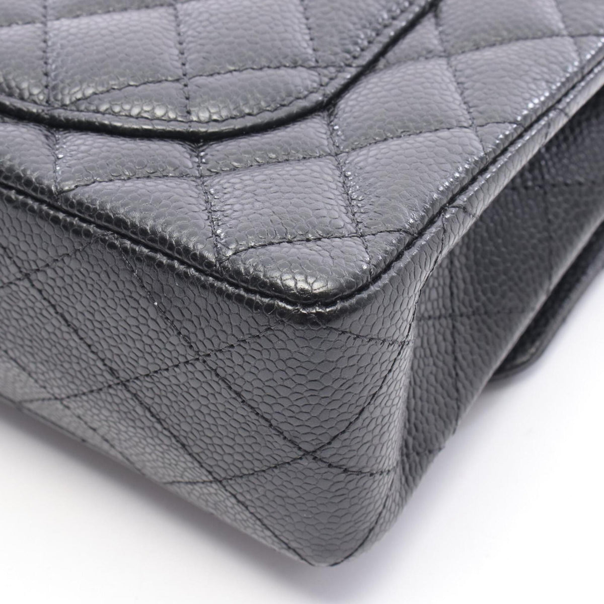 Chanel Black Grained Calfskin Handbag Shoulder Bag (Pre-Owned)