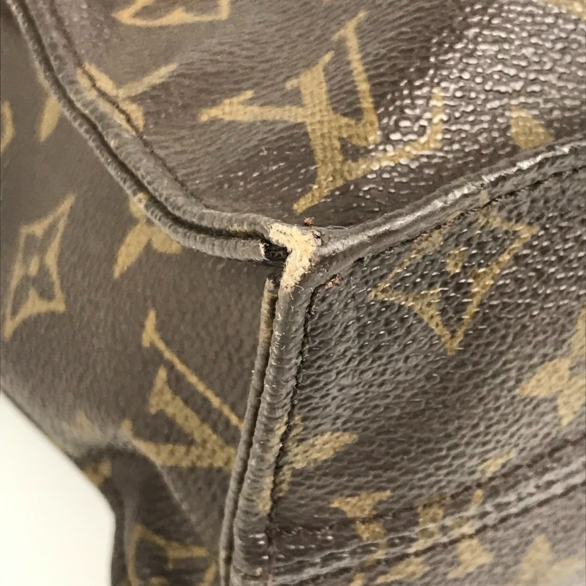 Louis Vuitton Brown Monogram Canvas Handbag Tote Bag (Pre-Owned)