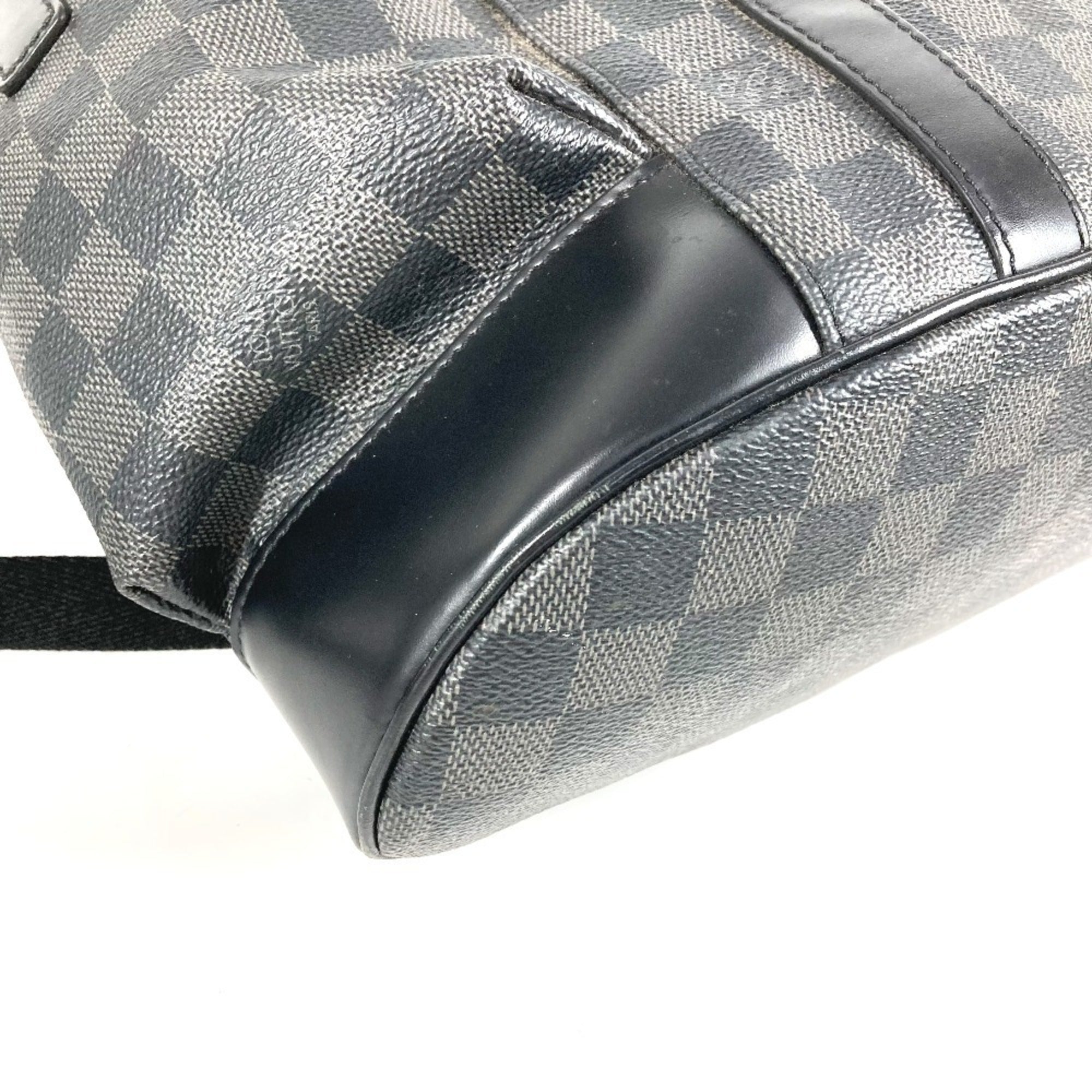 Louis Vuitton Black Damier Graphite Backpack (Pre-Owned)