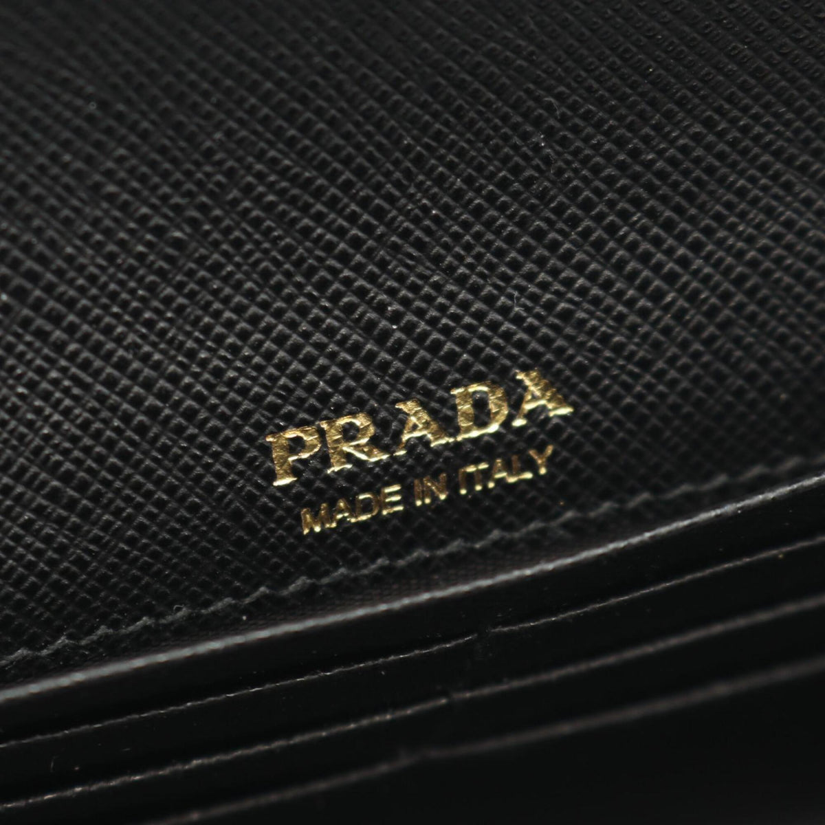 Prada Black Leather Handbag Shoulder Bag (Pre-Owned)