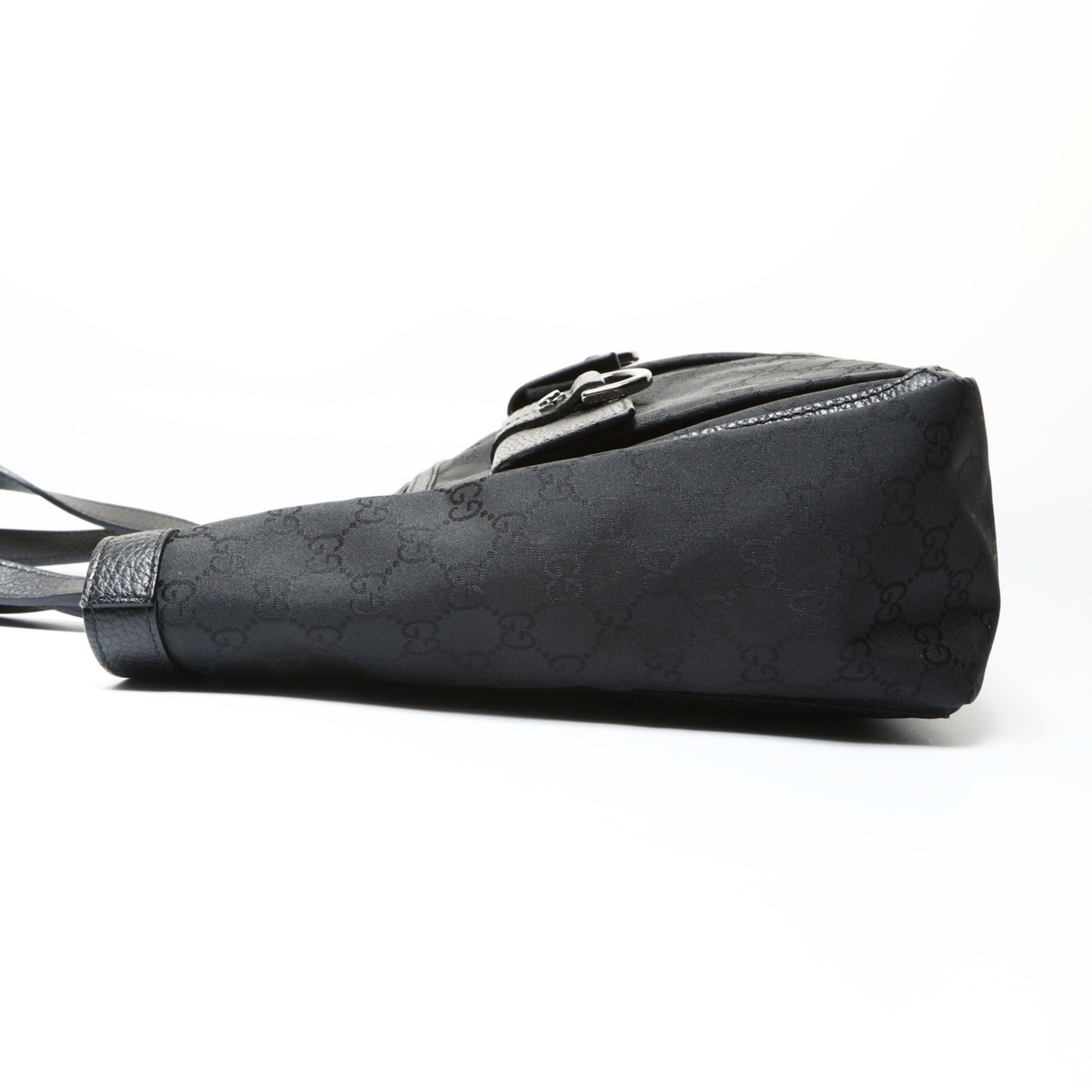 Gucci Black Handbag (Pre-Owned)