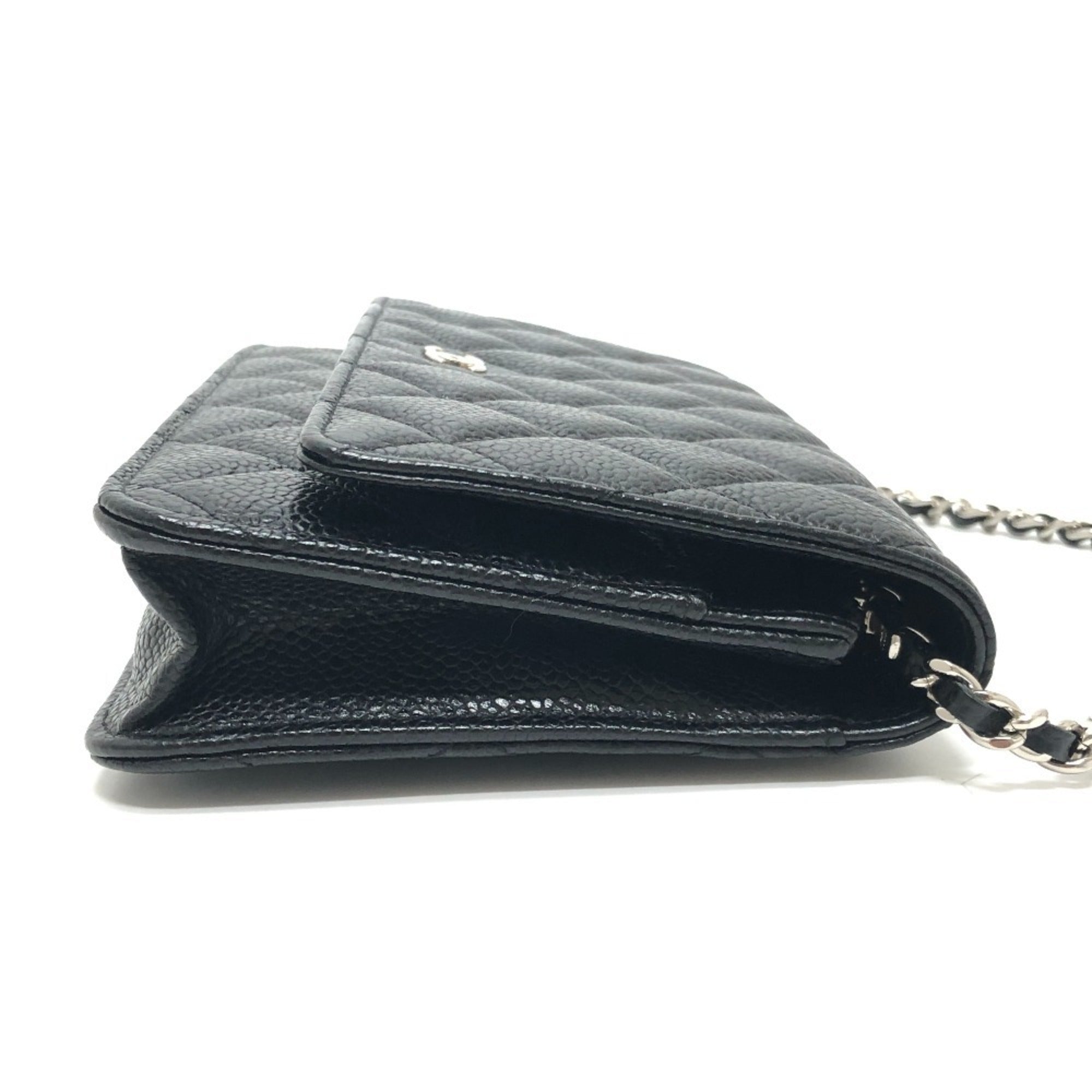 Chanel Matelasse Black Grained Calfskin Shoulder Bag (Pre-Owned)