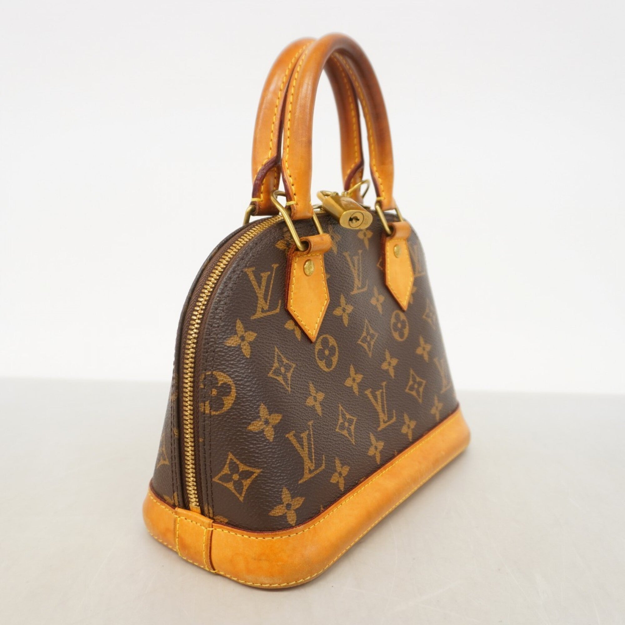 Louis Vuitton Brown Handbag (Pre-Owned)