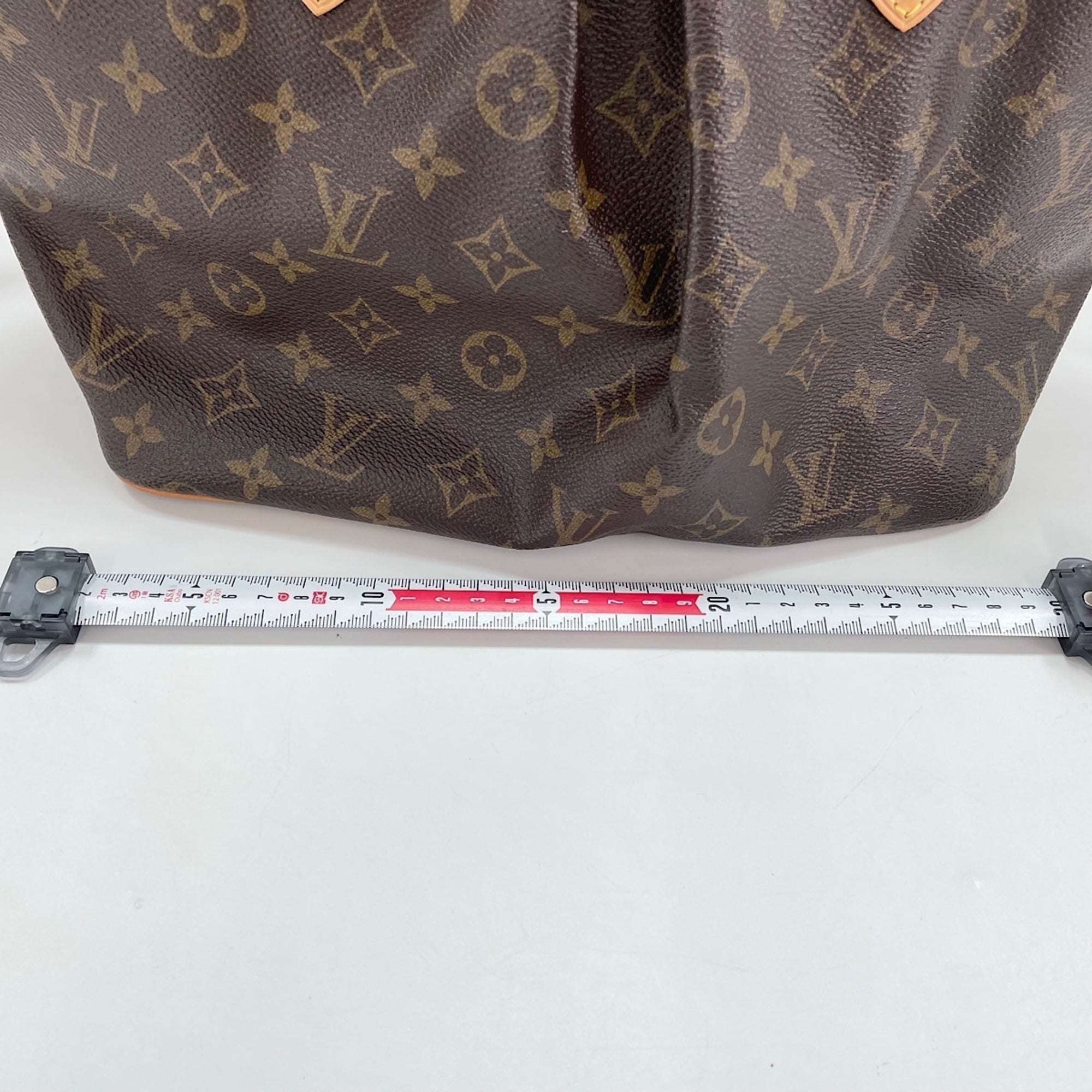 Louis Vuitton Brown Handbag (Pre-Owned)