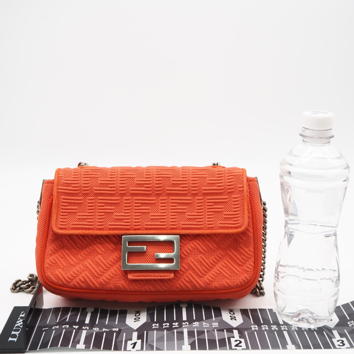 Fendi Orange Canvas Shoulder Bag (Pre-Owned)
