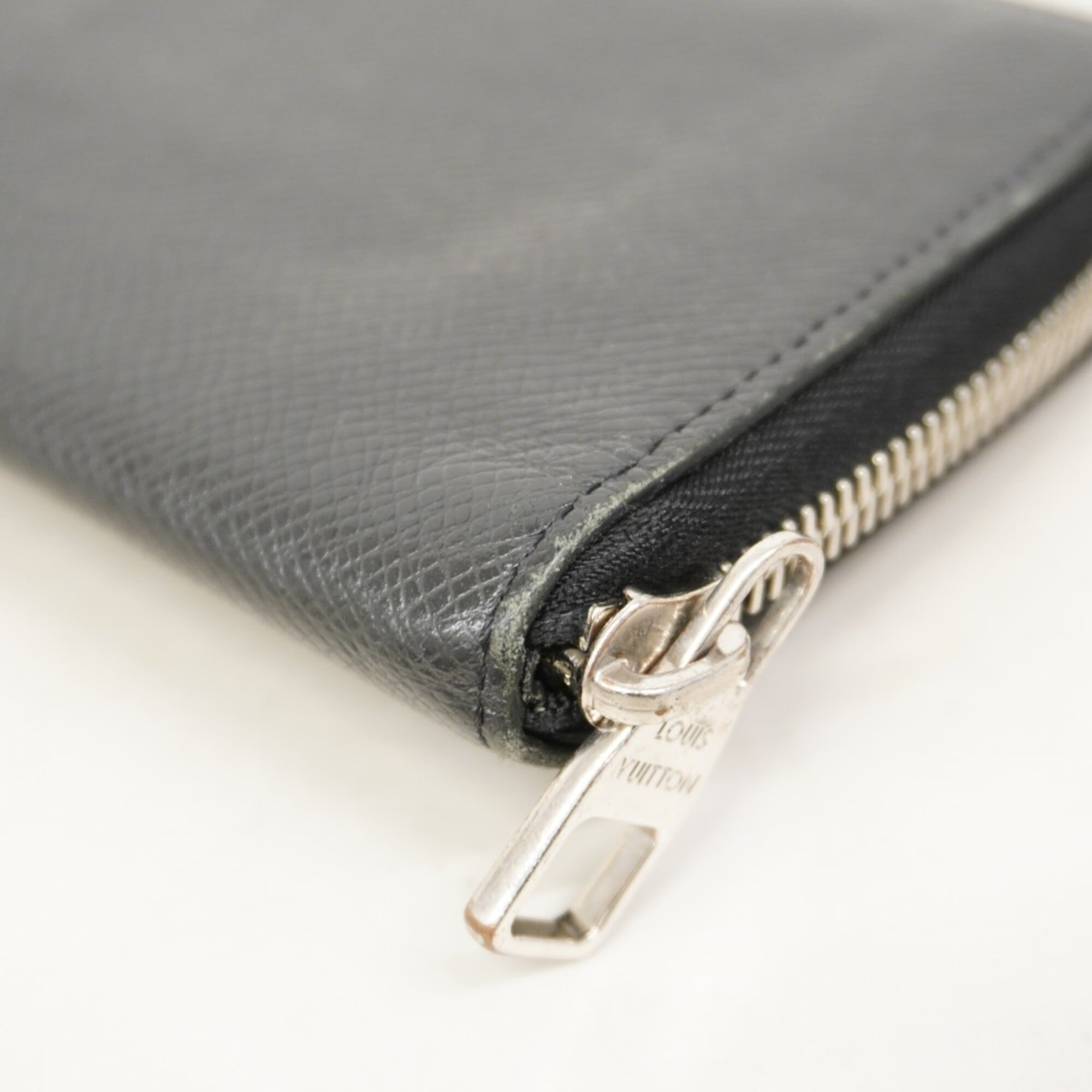 Louis Vuitton Ardoise Long Wallet (Bi-Fold) (Pre-Owned)