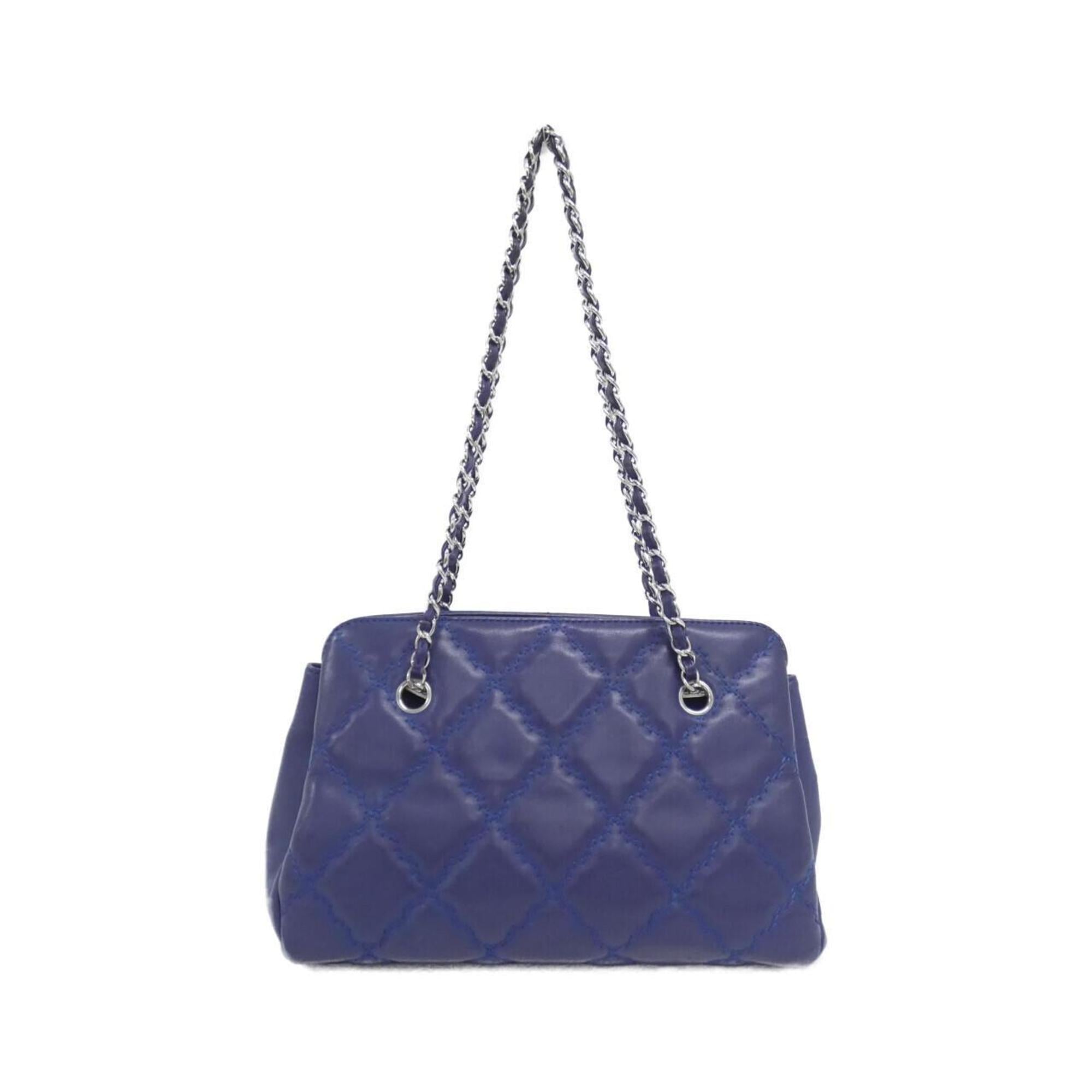Chanel Blue Leather Shoulder Bag (Pre-Owned)