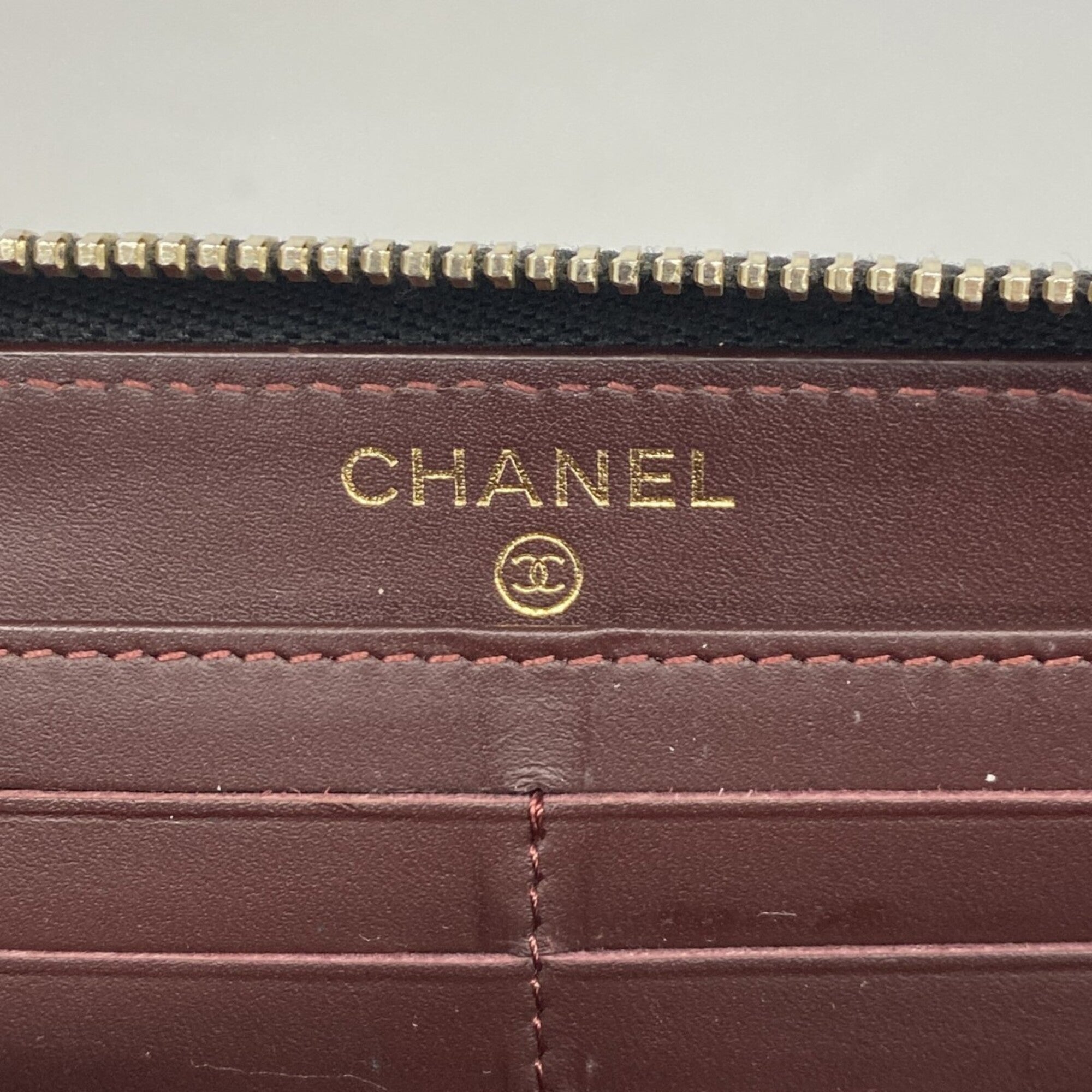 Chanel Black Grained Calfskin Long Wallet (Bi-Fold) (Pre-Owned)