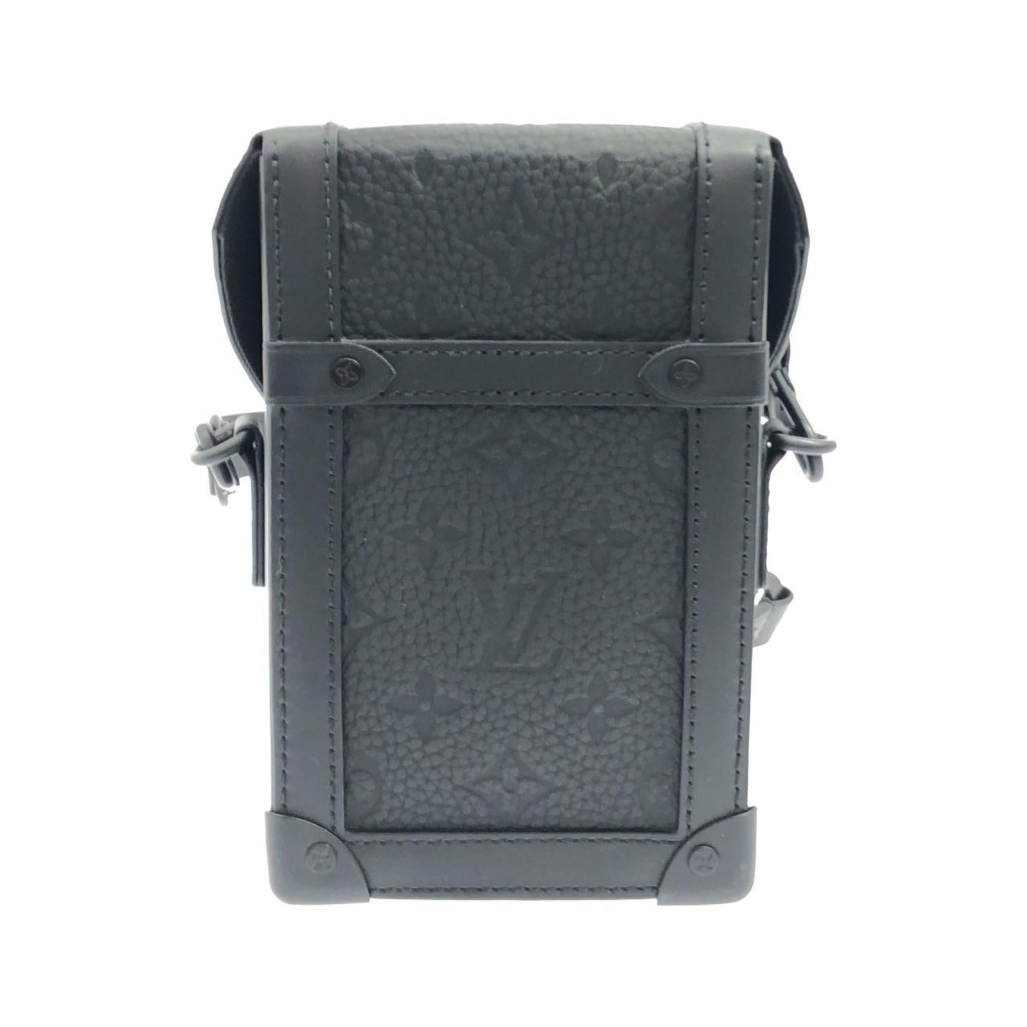 Louis Vuitton Black Leather Shoulder Bag (Pre-Owned)