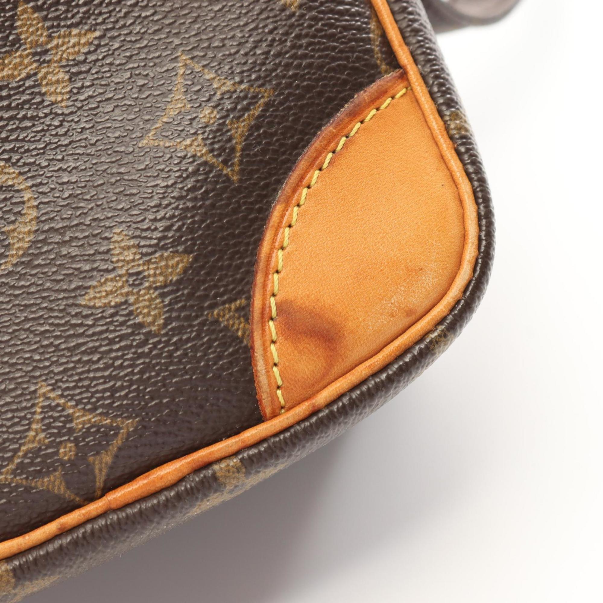 Louis Vuitton Brown Coated Canvas Leather Shoulder Bag (Pre-Owned)