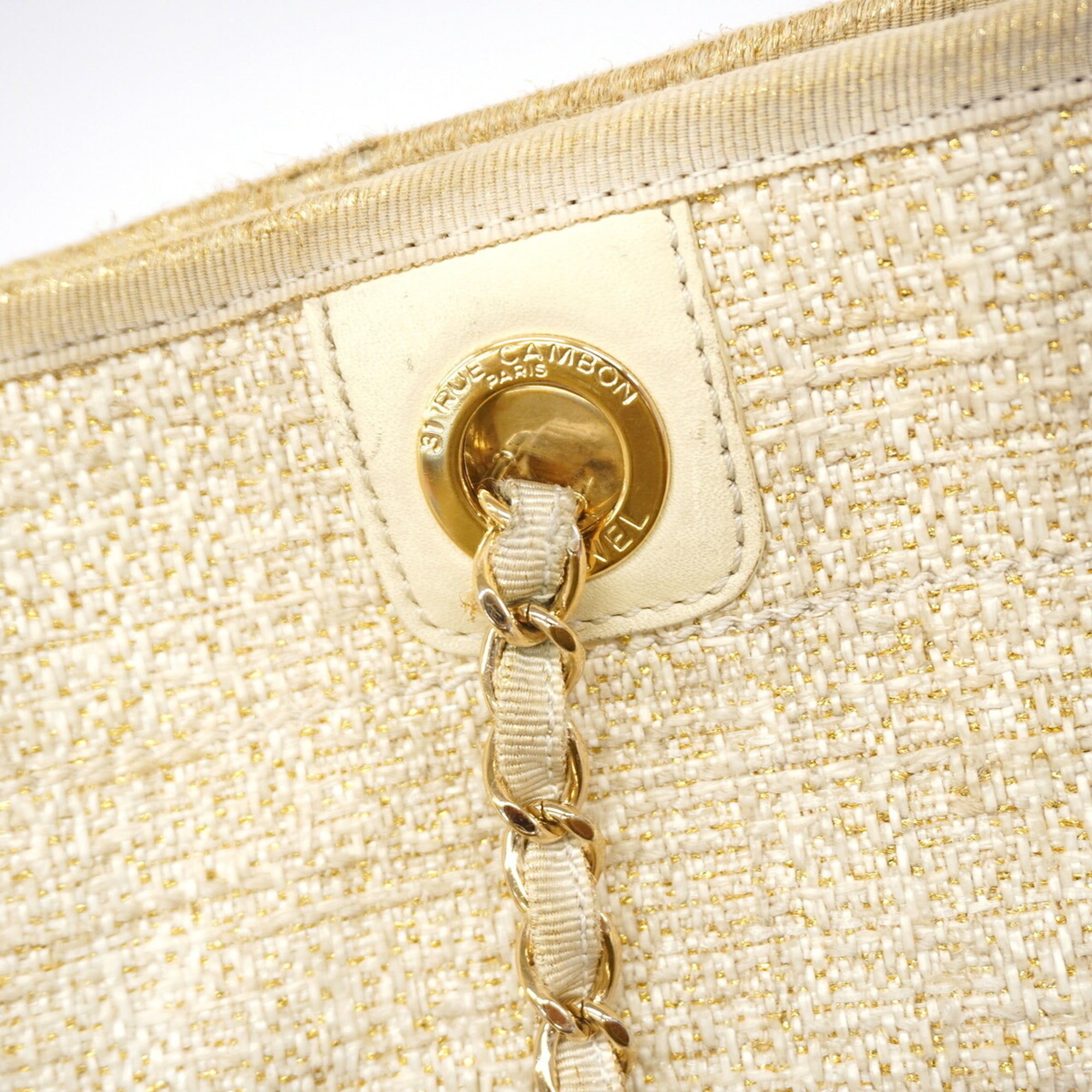 Chanel Ivory Tweed Tote Bag (Pre-Owned)