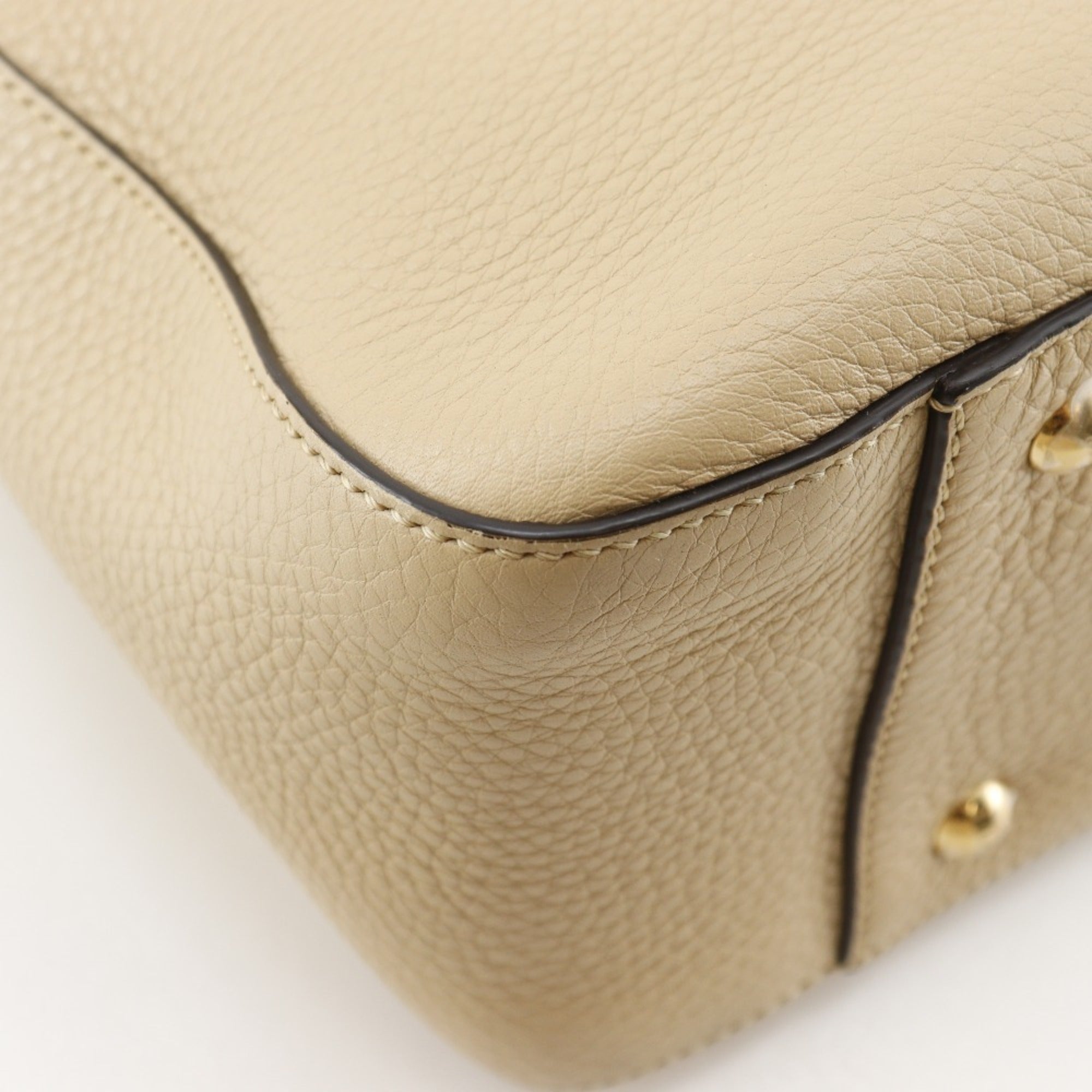 Fendi Beige Leather Handbag Tote Bag (Pre-Owned)