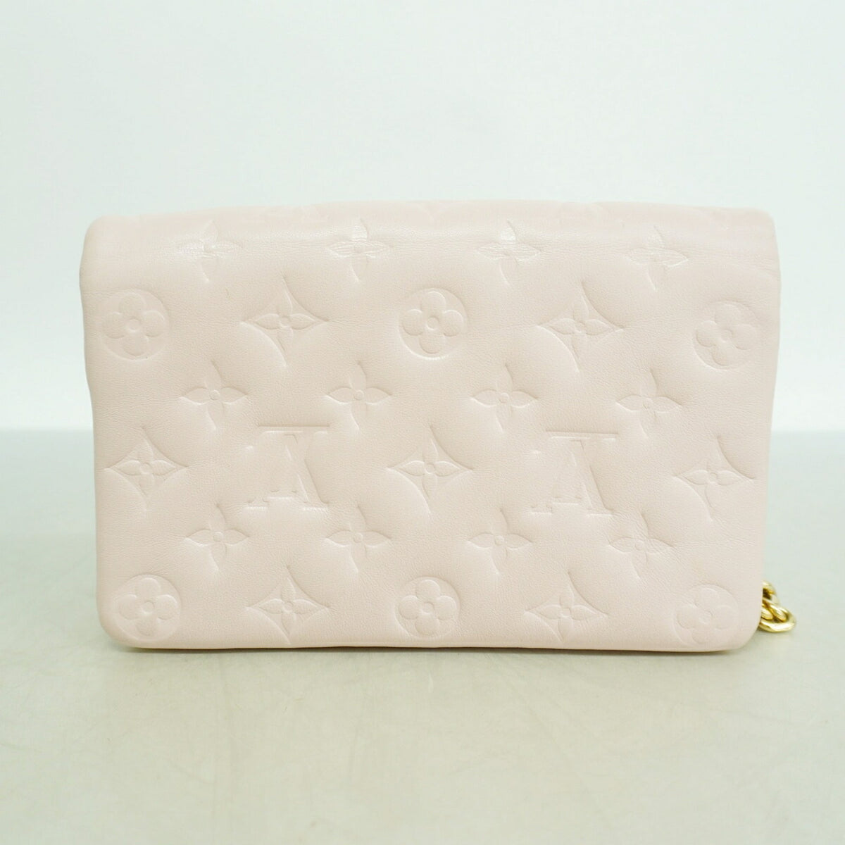Louis Vuitton Pink Shoulder Bag (Pre-Owned)