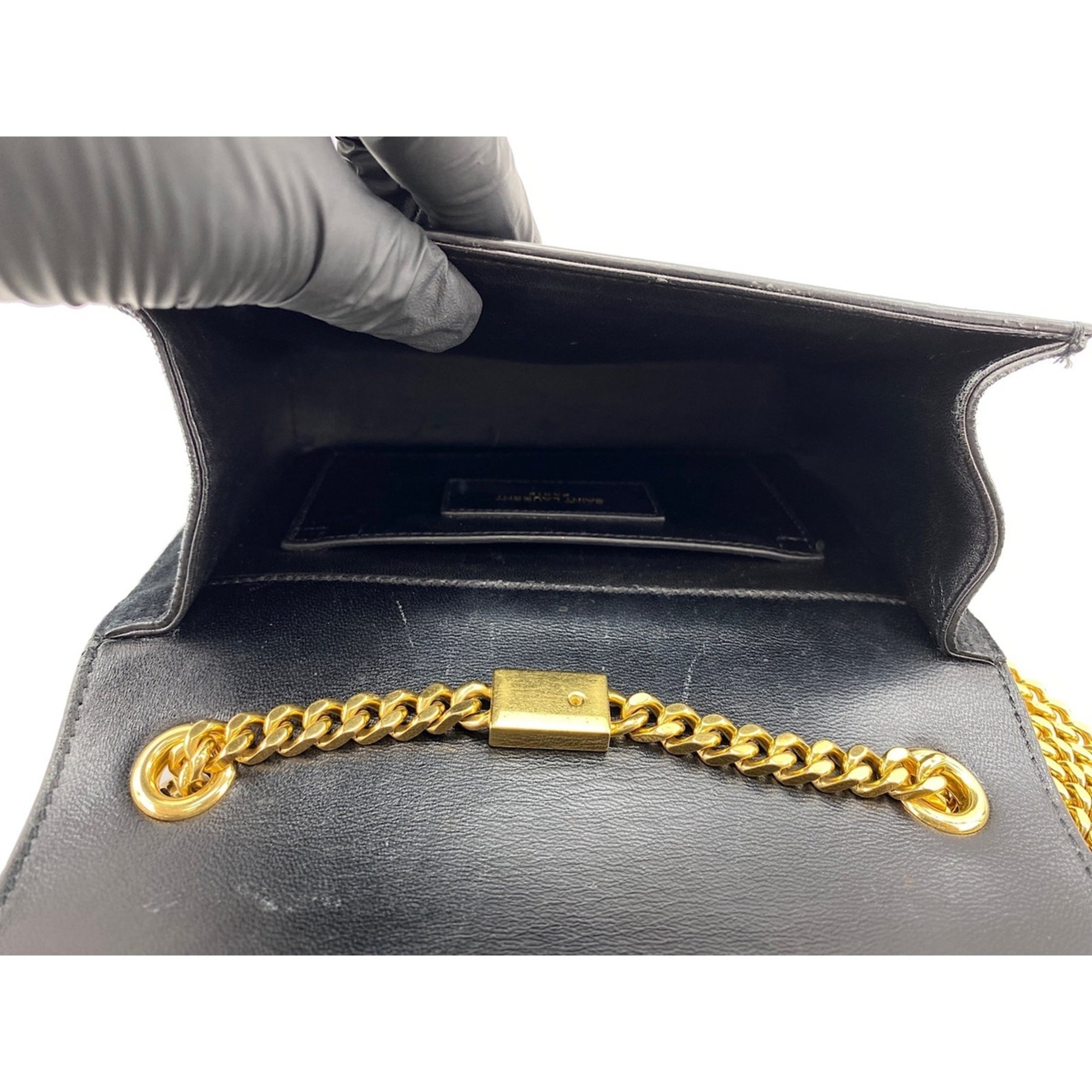 Yves Saint Laurent Black Shoulder Bag (Pre-Owned)