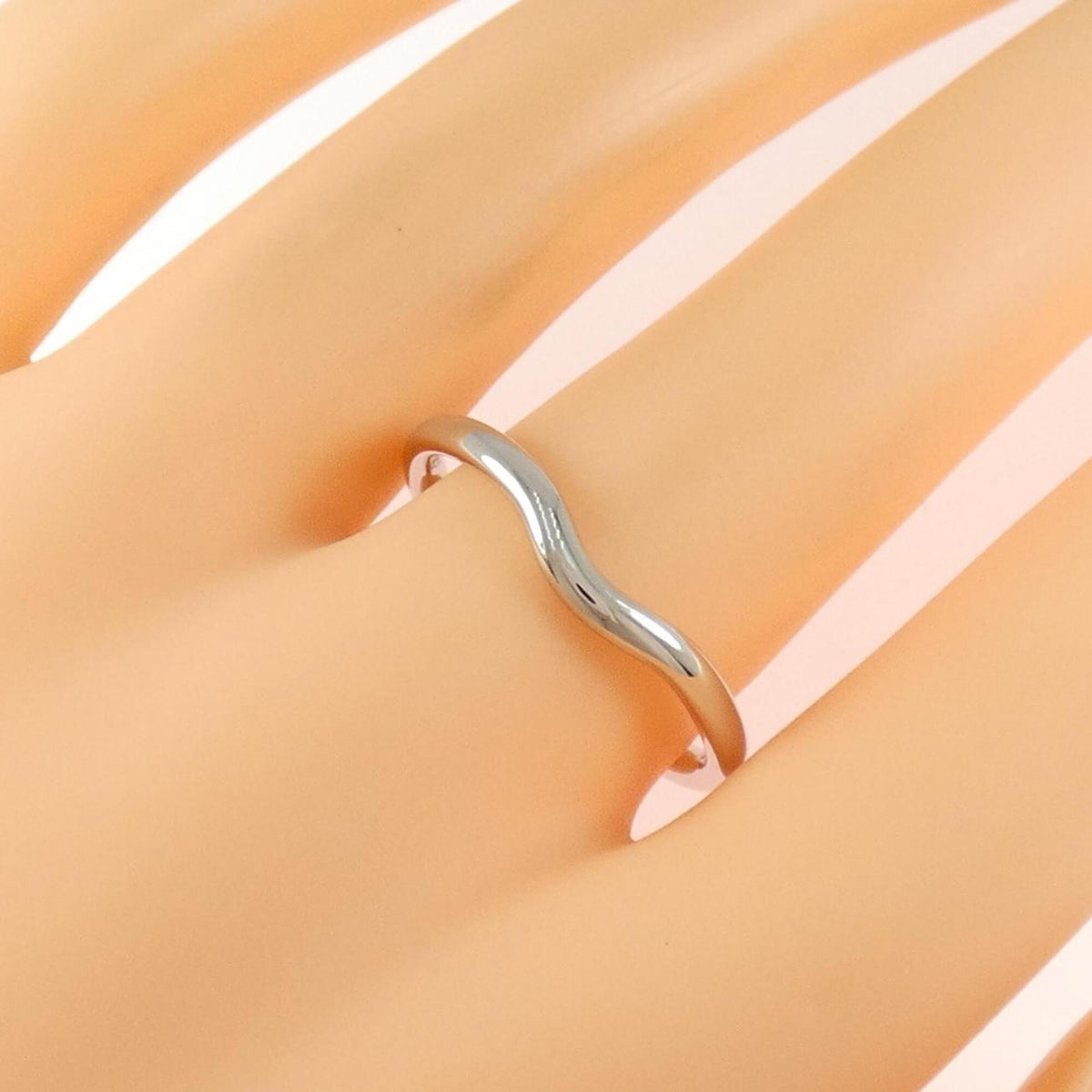 Tiffany Platinum 950 Band Ring (Pre-Owned)