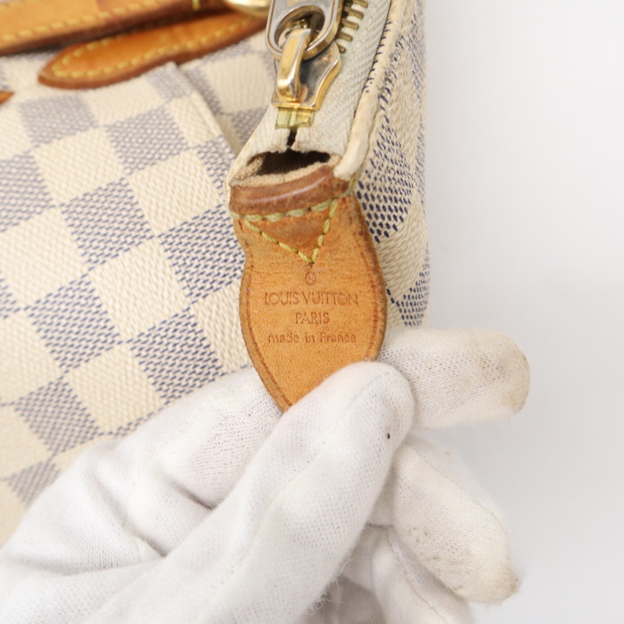 Louis Vuitton Azur Gray White Coated Canvas Leather Handbag (Pre-Owned)